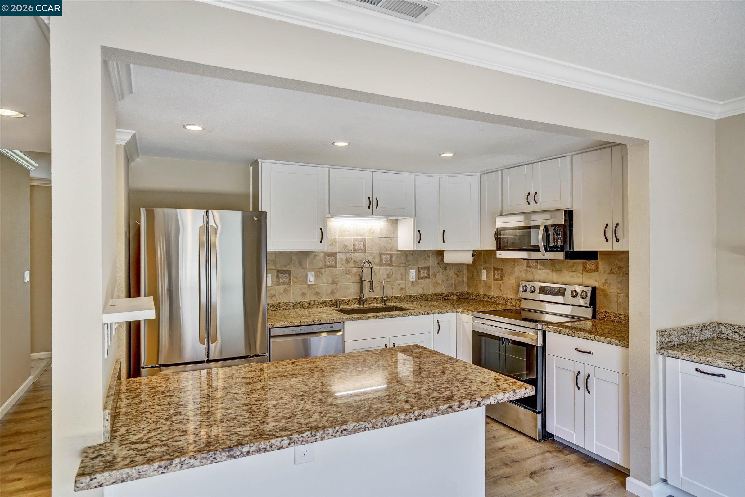 5333 Park Highlands Blvd — photo