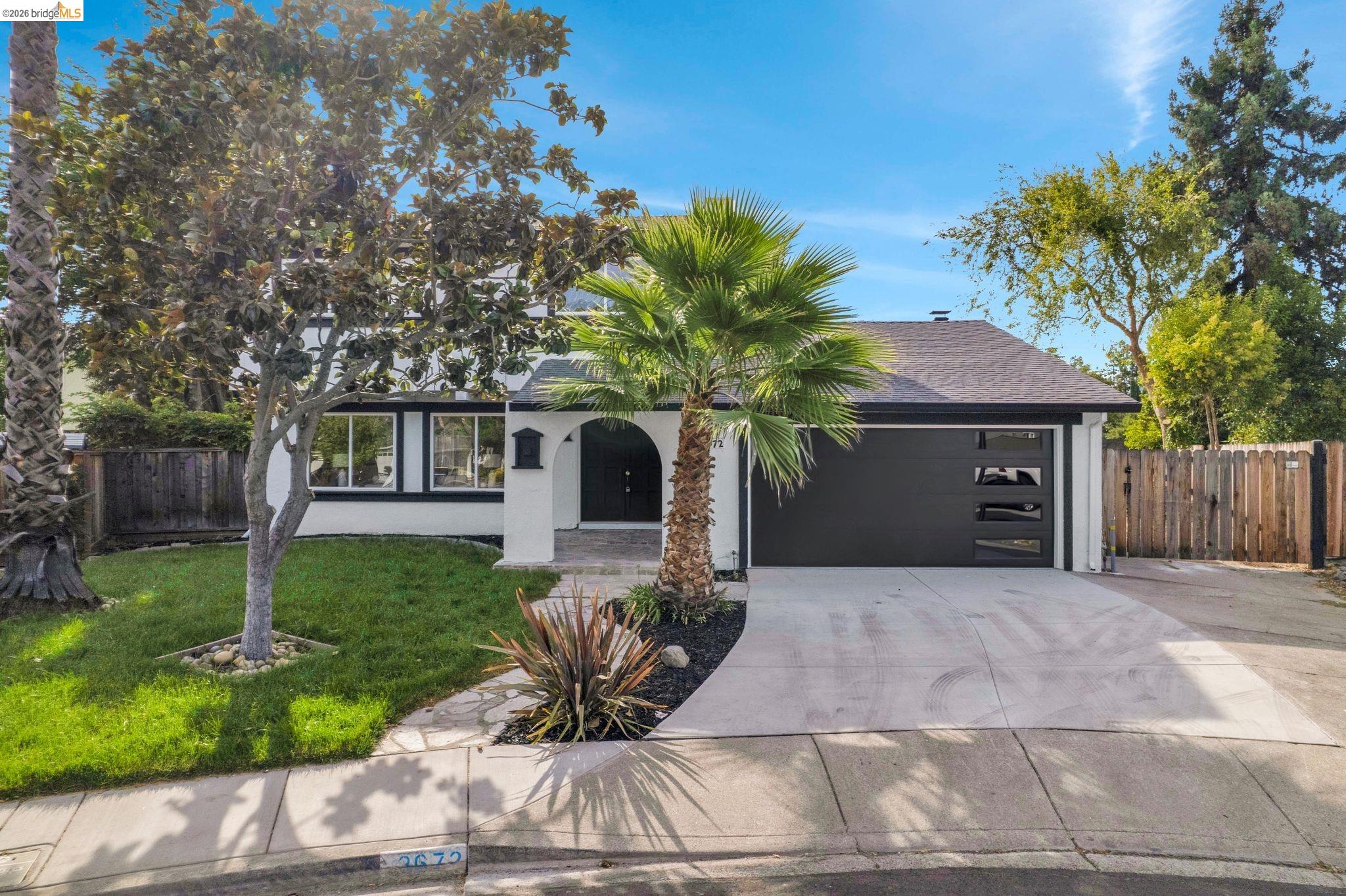 3672 Glacier Ct — photo