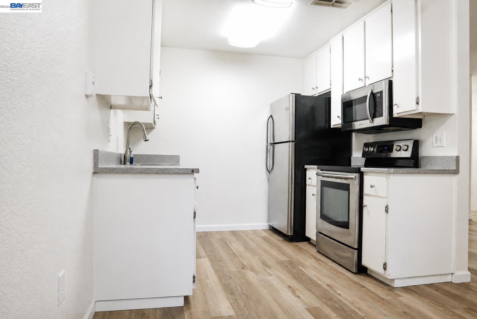 Home in Antioch, CA 94531 — photo 2