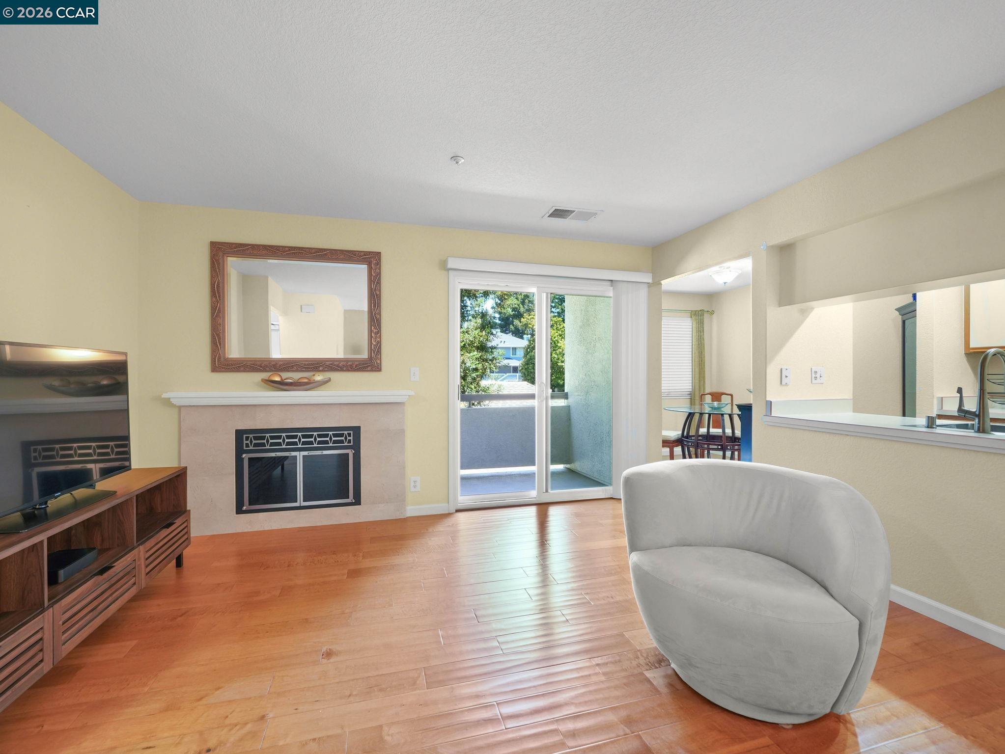 1308 Walden Rd — photo