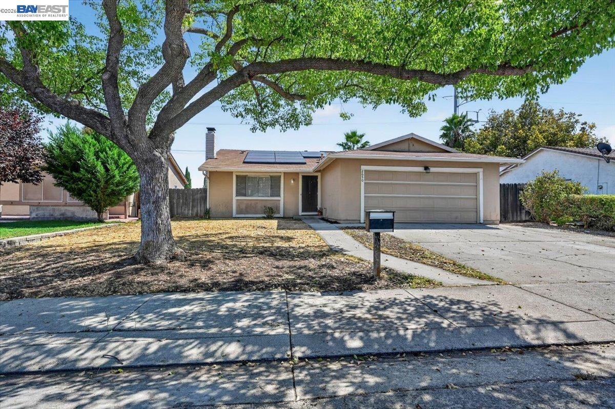 2650 Colony Dr — photo