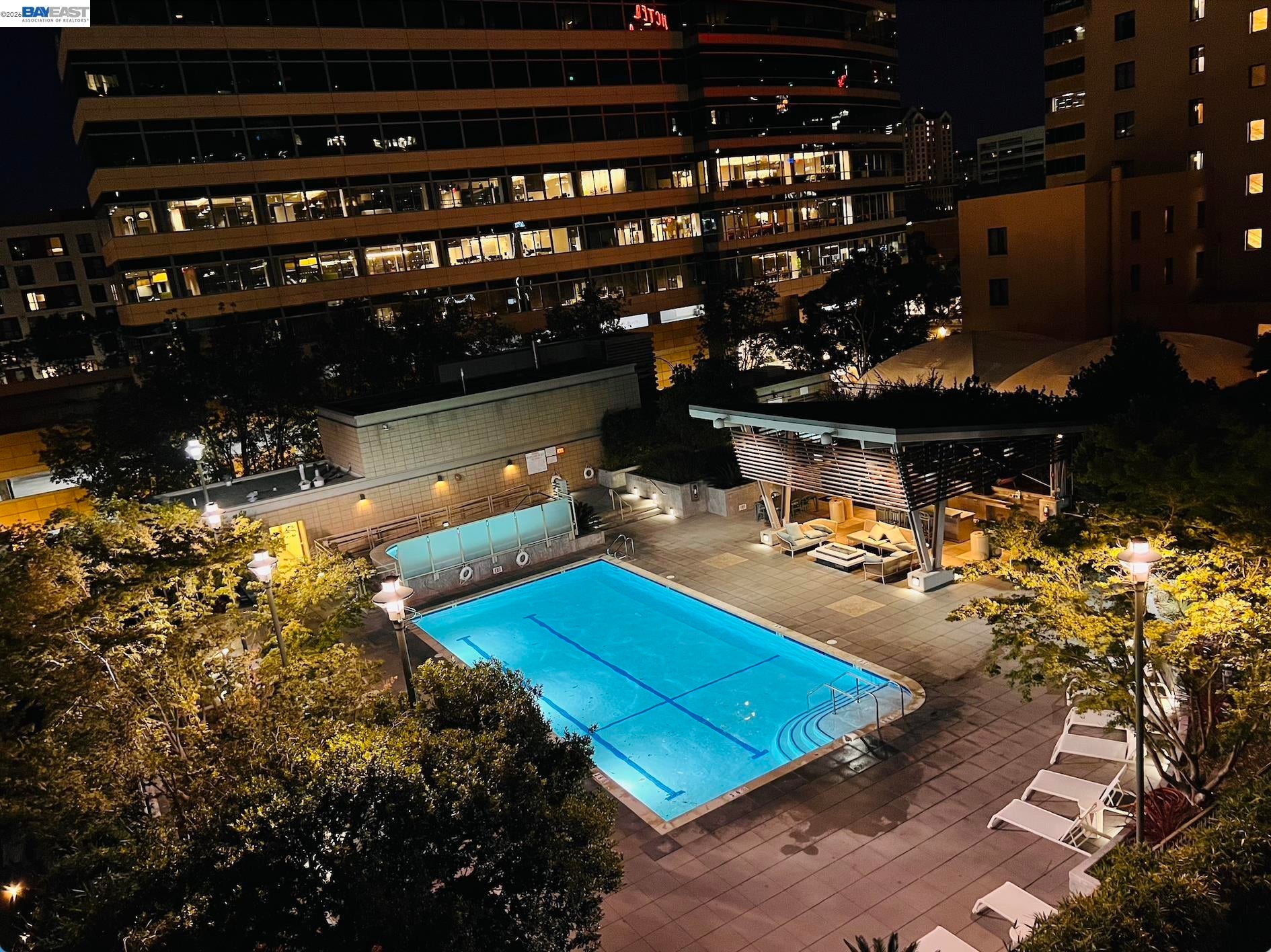 38 N Almaden Blvd — photo