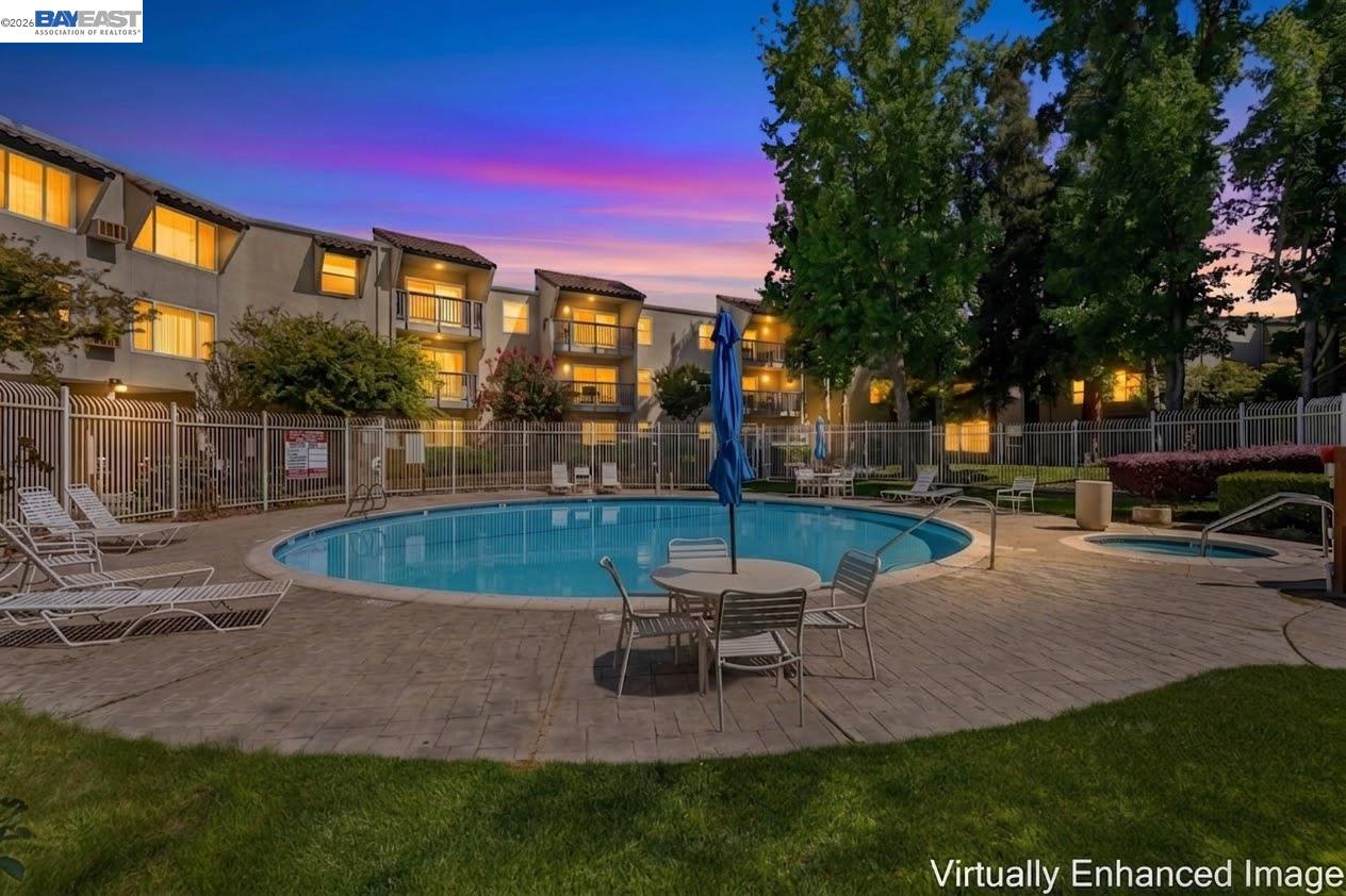 1087 Murrieta Blvd — photo
