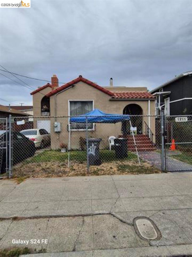 1211 96th Ave — photo