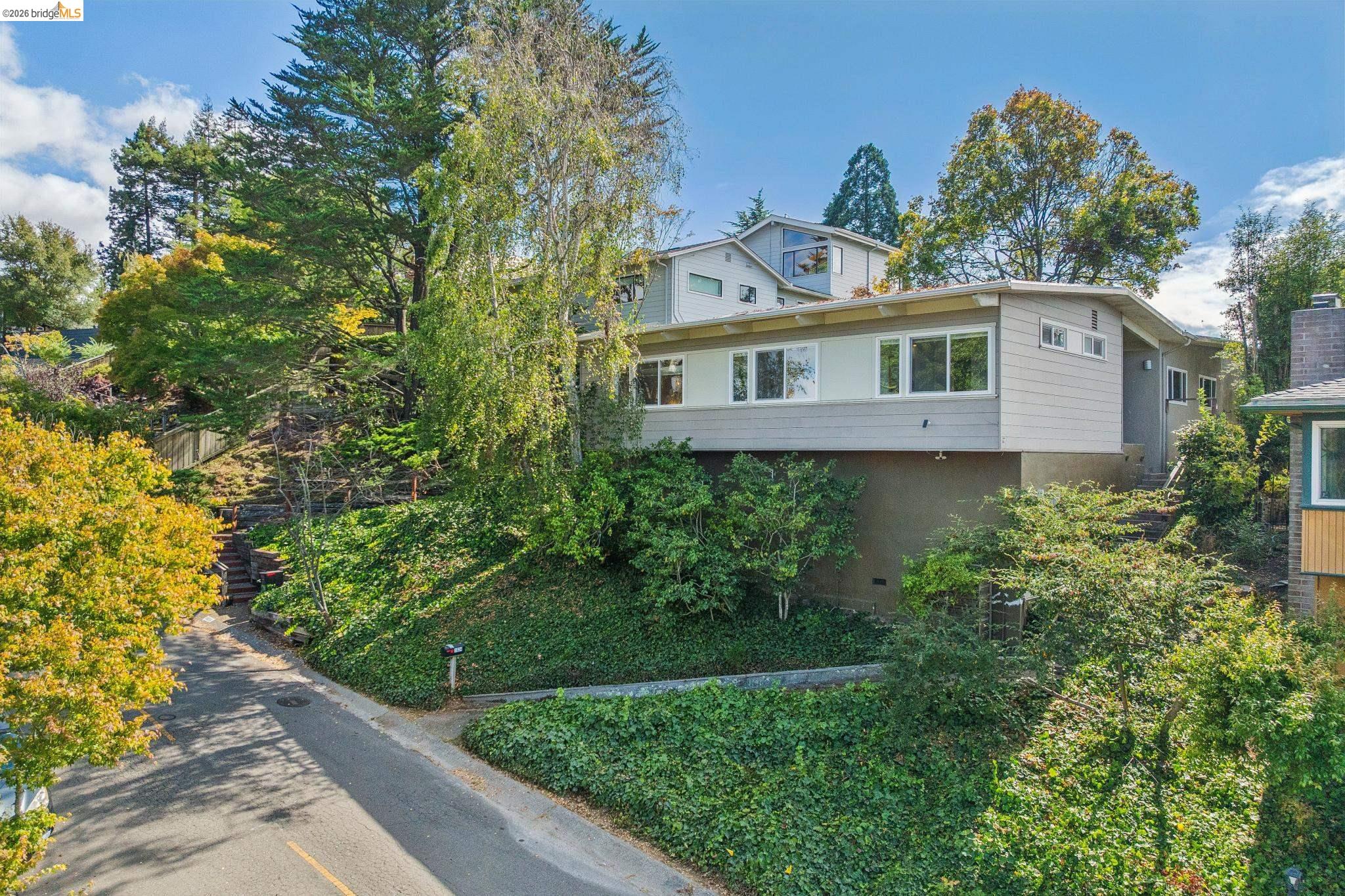 1024 Overlook Rd — photo