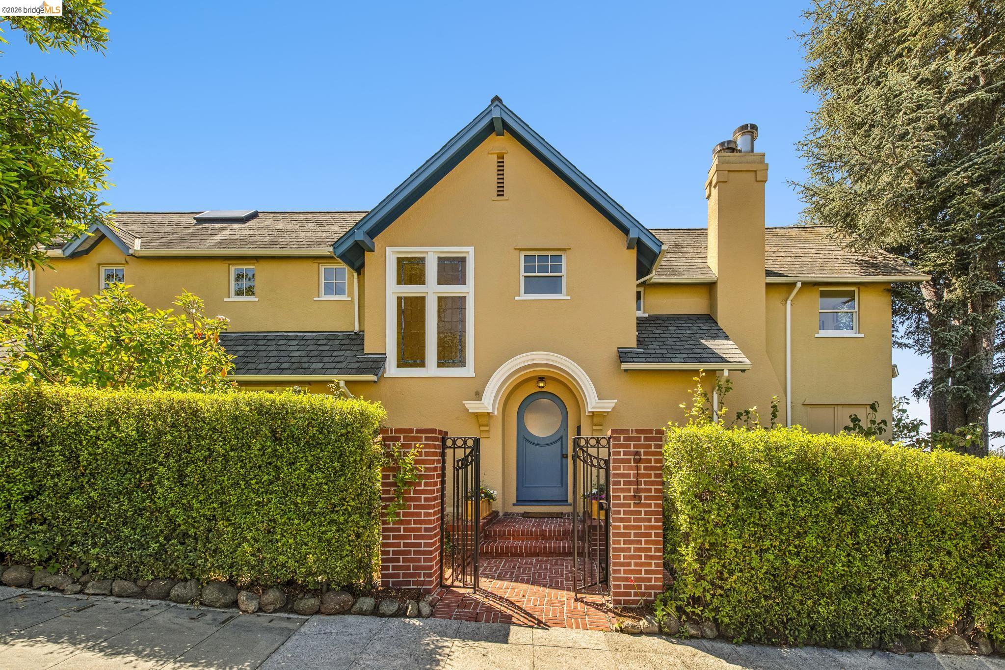 6115 Ocean View Dr — photo