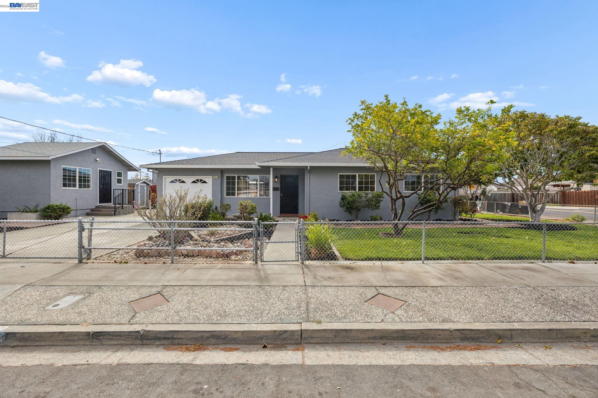 6474 George Ave — photo