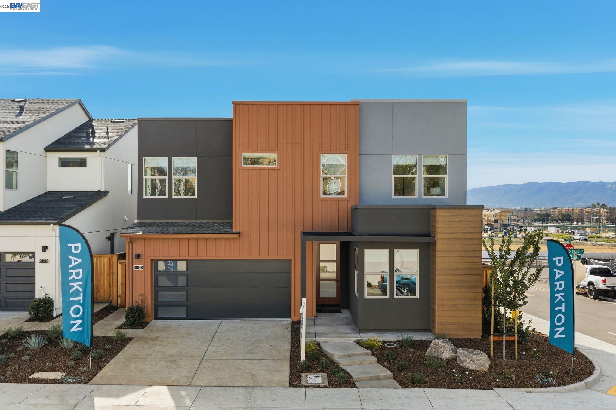 3891 Viggo Way — photo