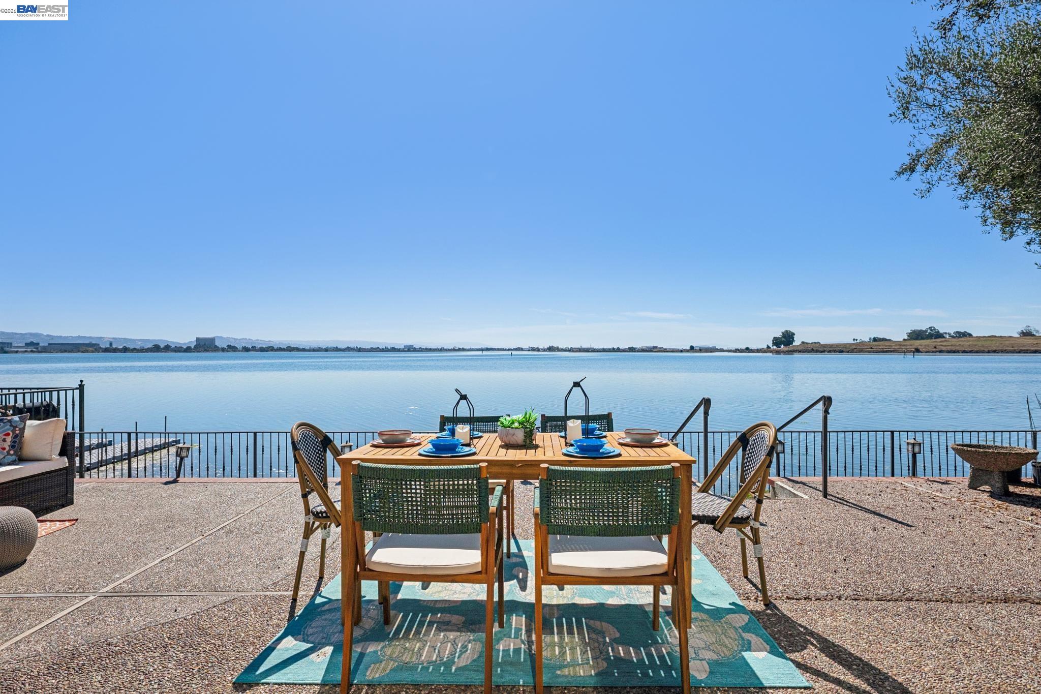 1312 Eastshore Dr — photo