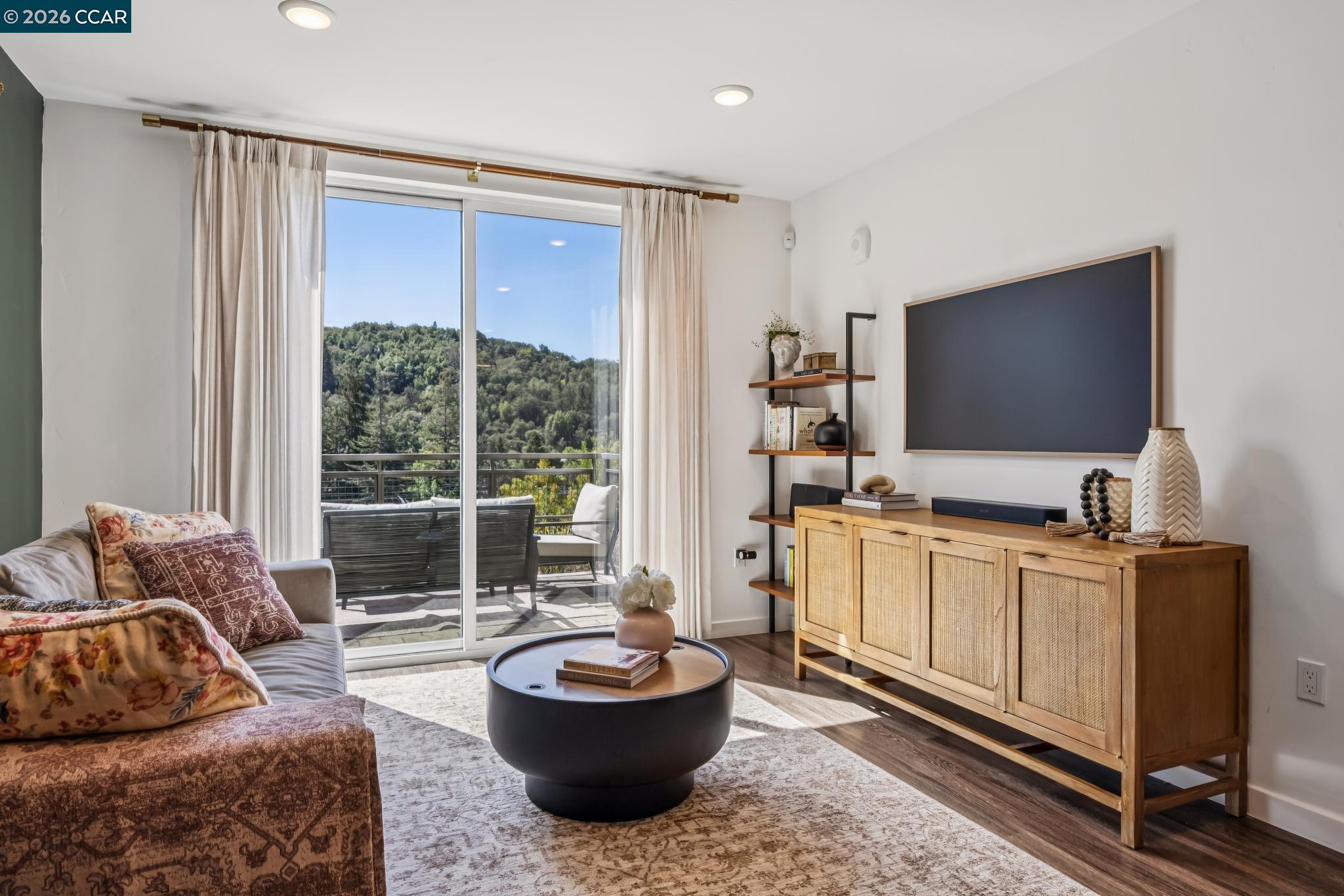 50 Woodbury Highlands Pl — photo