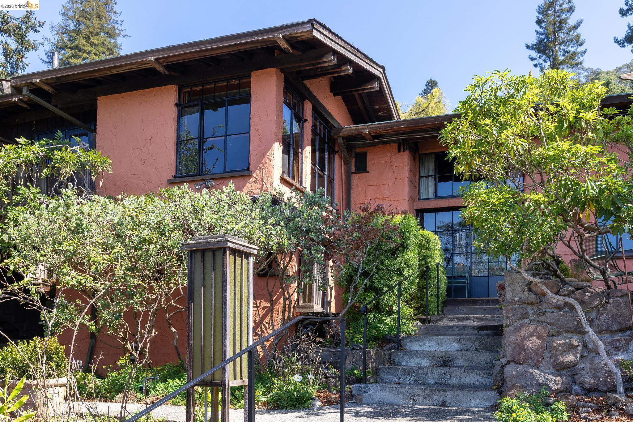 2711 Buena Vista Way — photo