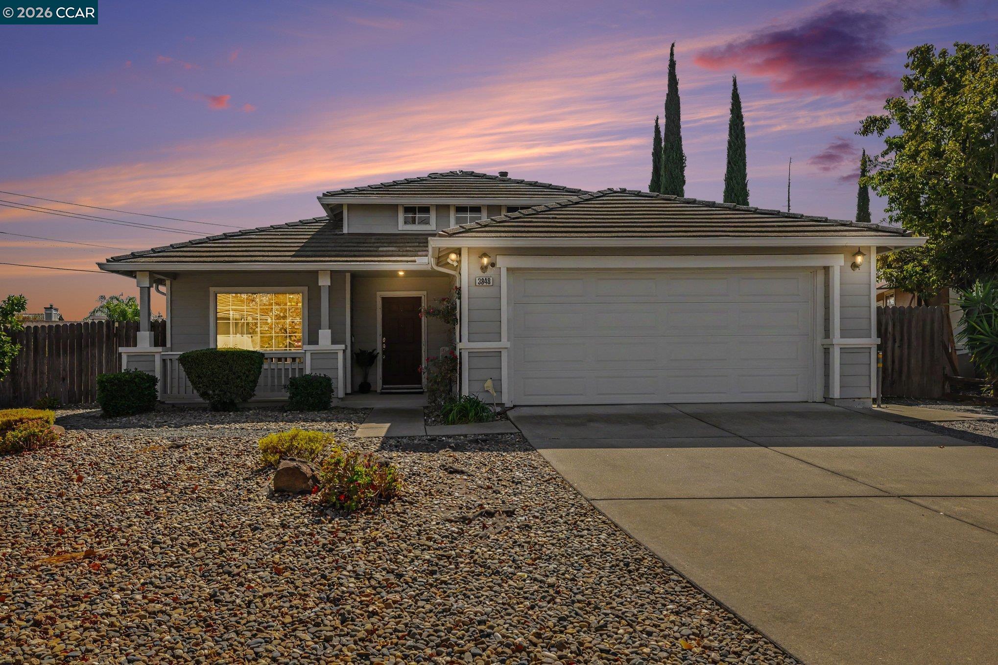 3848 Marsh Way — photo