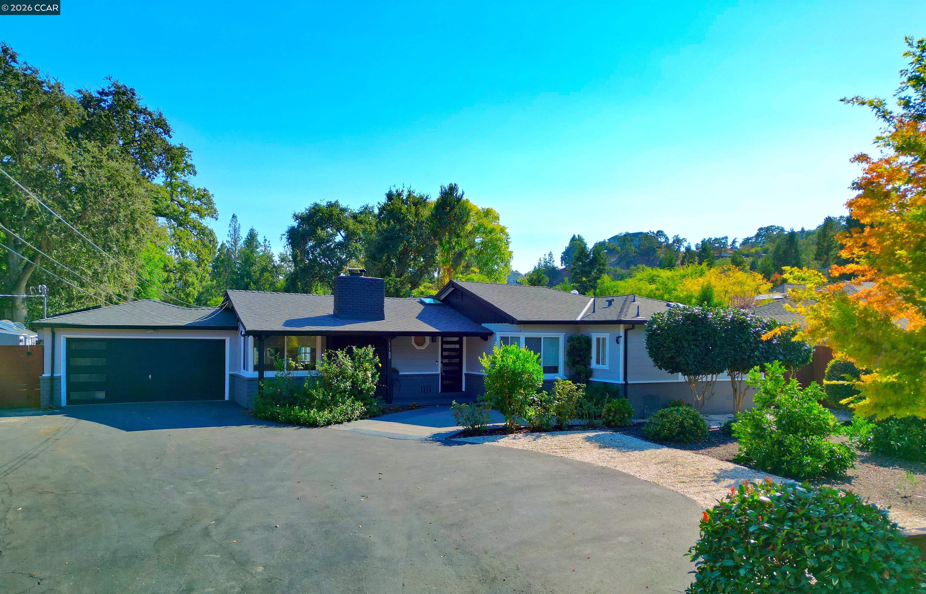 118 Glen Ct — photo