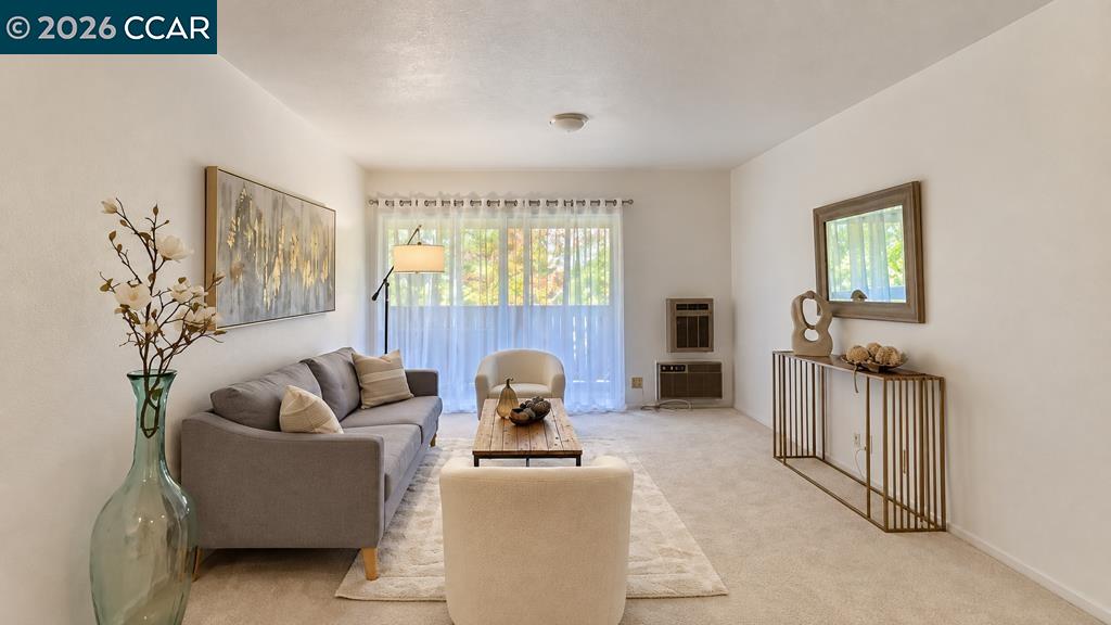1473 Marchbanks Dr #4 — photo