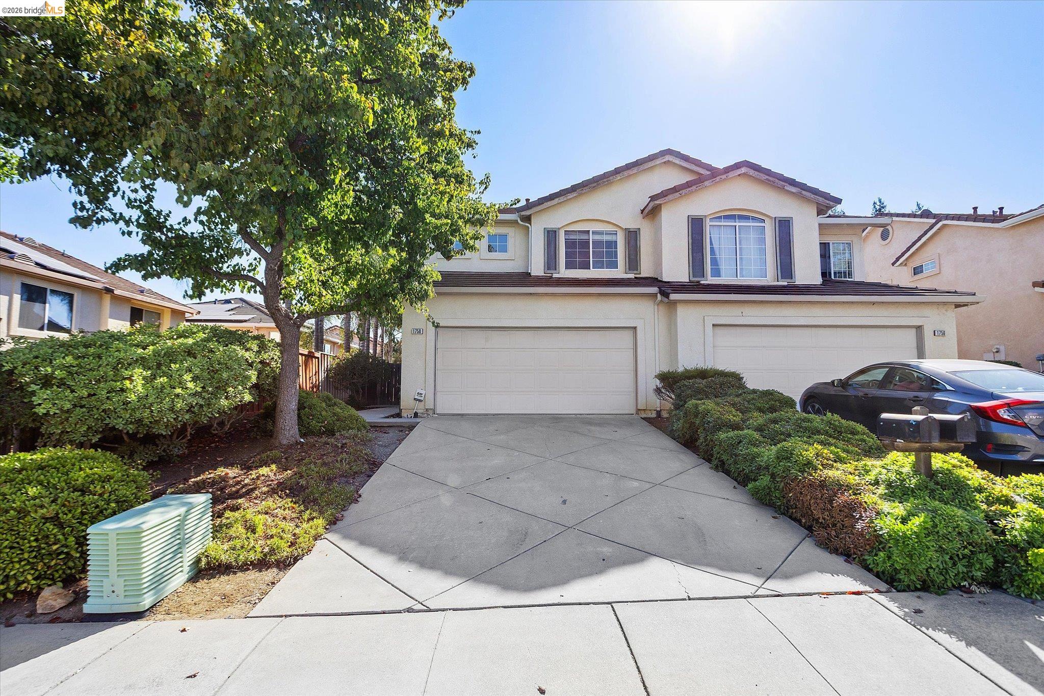 1758 Nandina Ct — photo