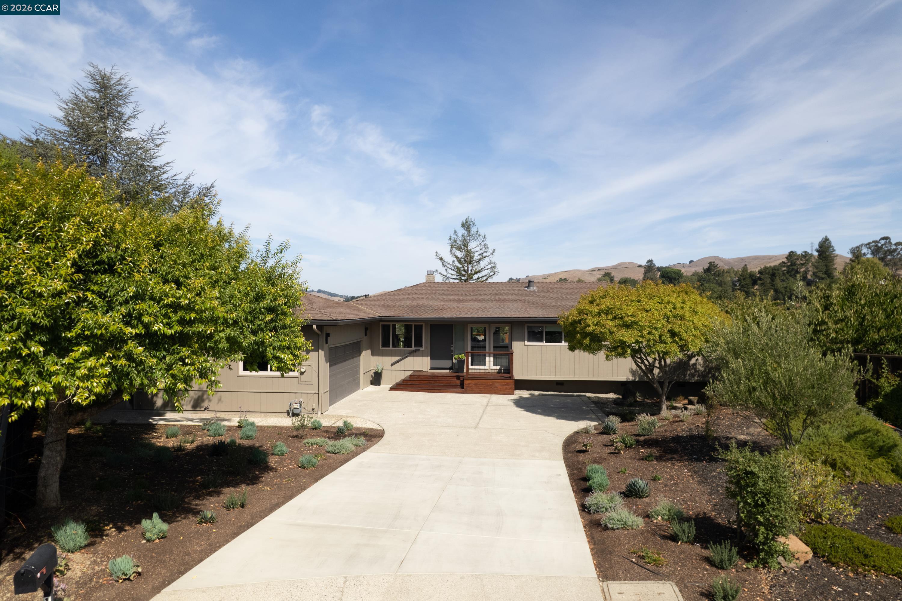 158 Fairfield Pl — photo