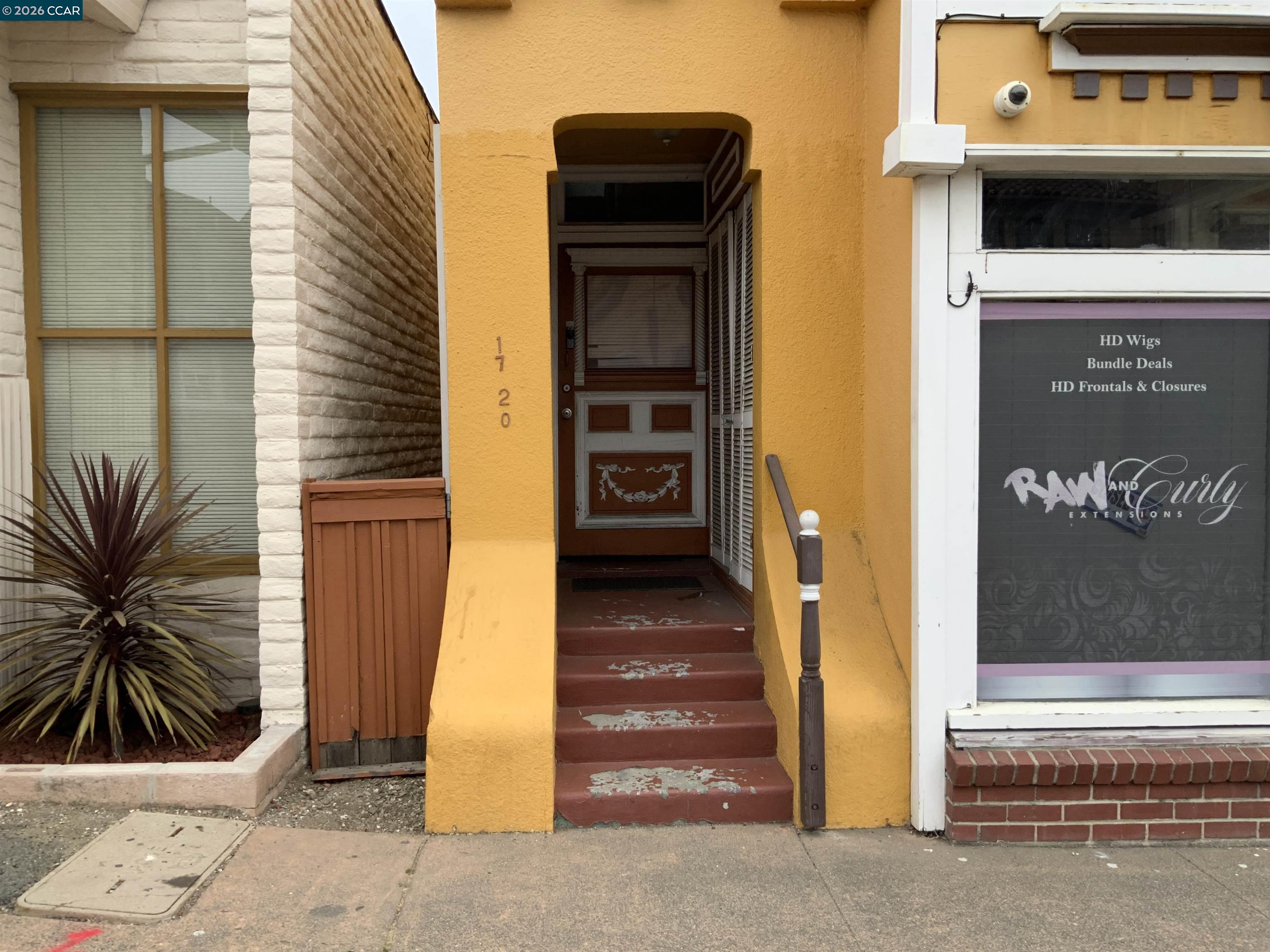 1720 Sonoma #a — photo