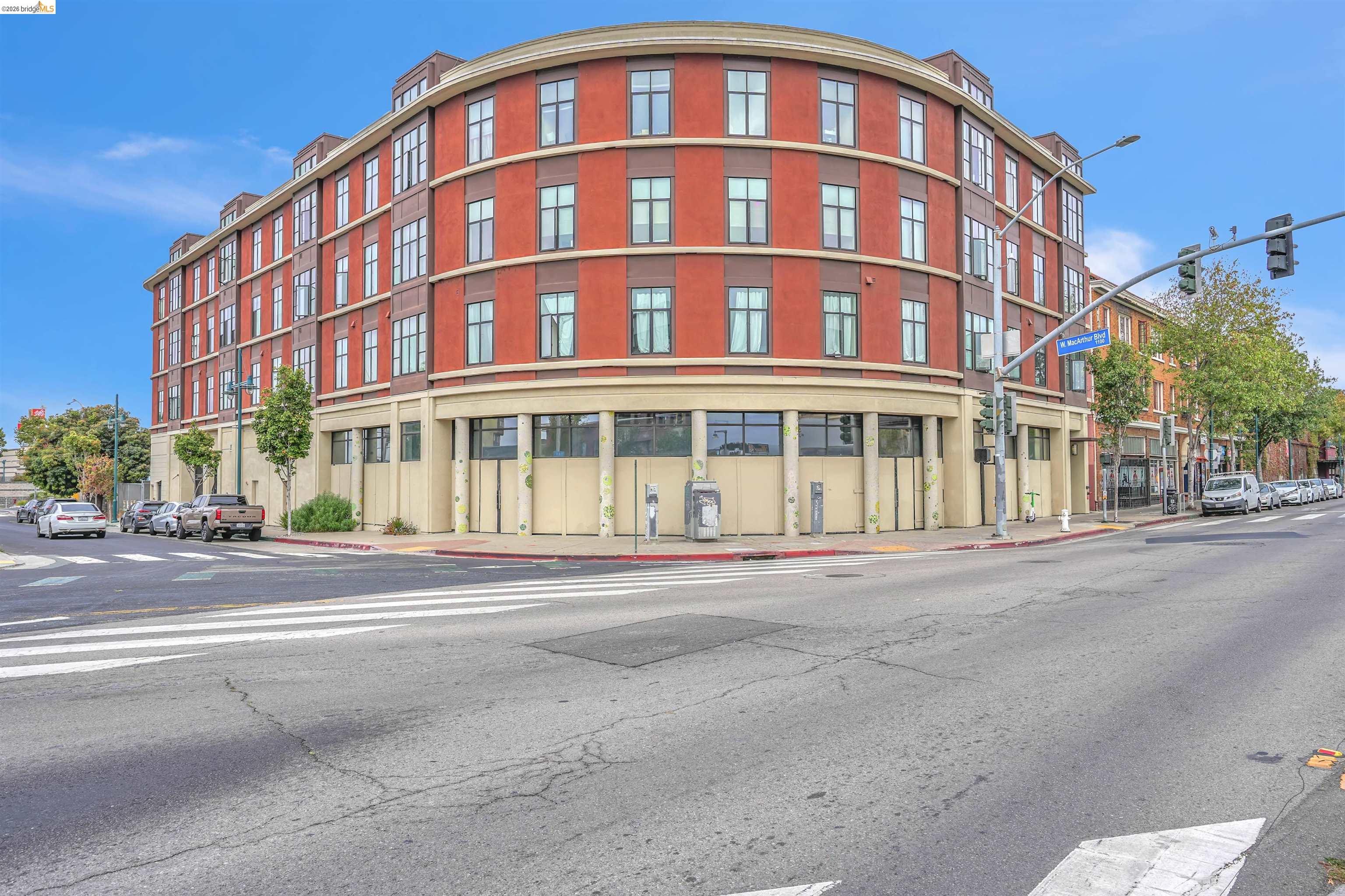 3801 San Pablo Ave #306 — photo