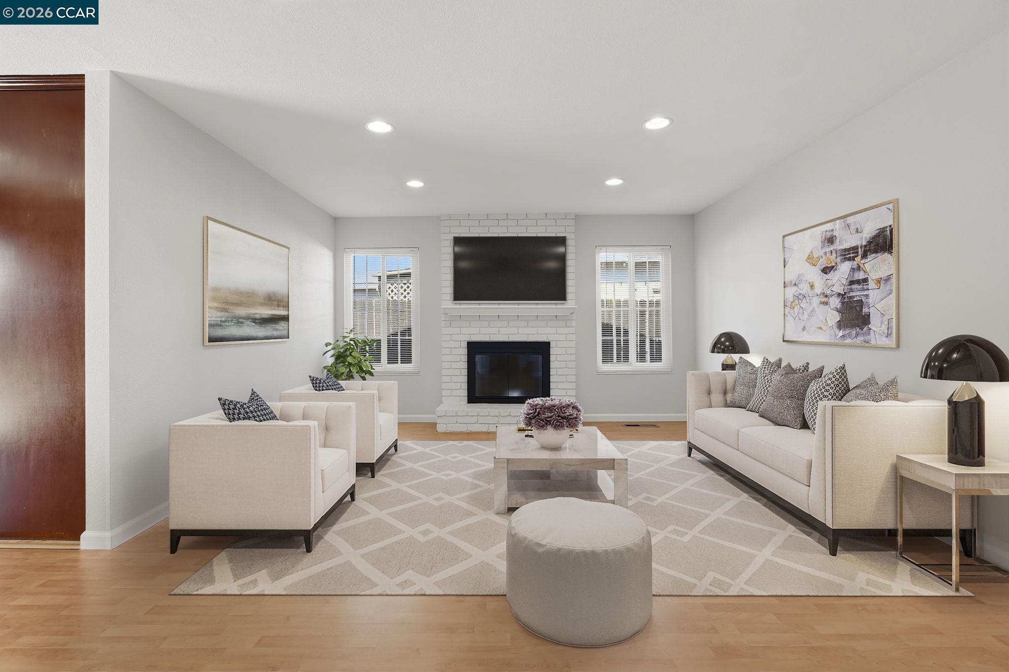 3 Sandalwood Ct — photo
