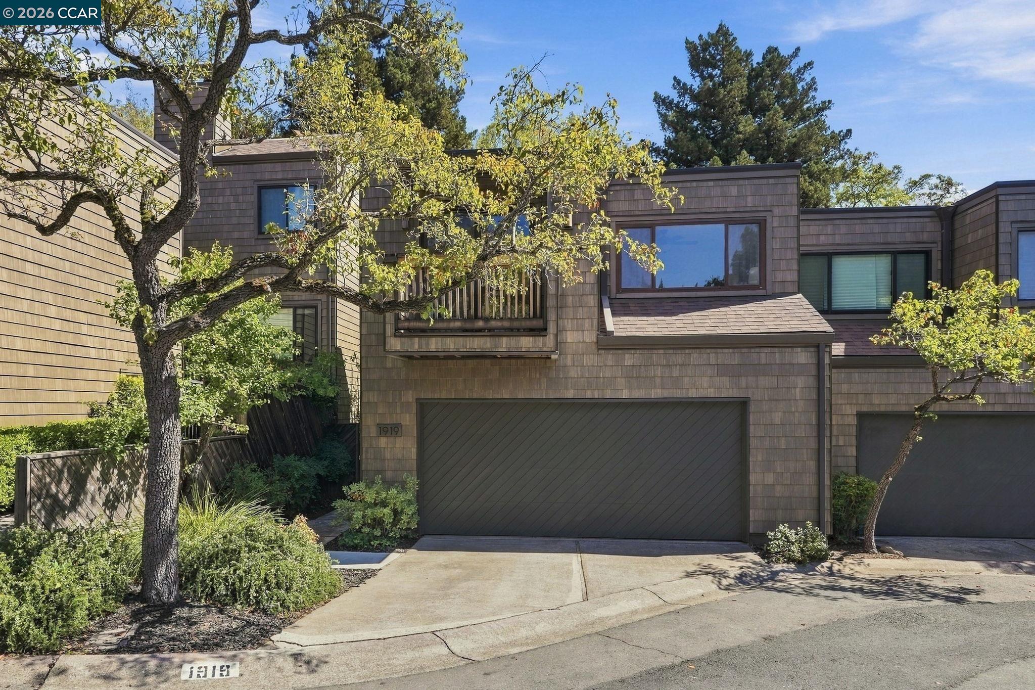 1919 Aspenridge Ct — photo