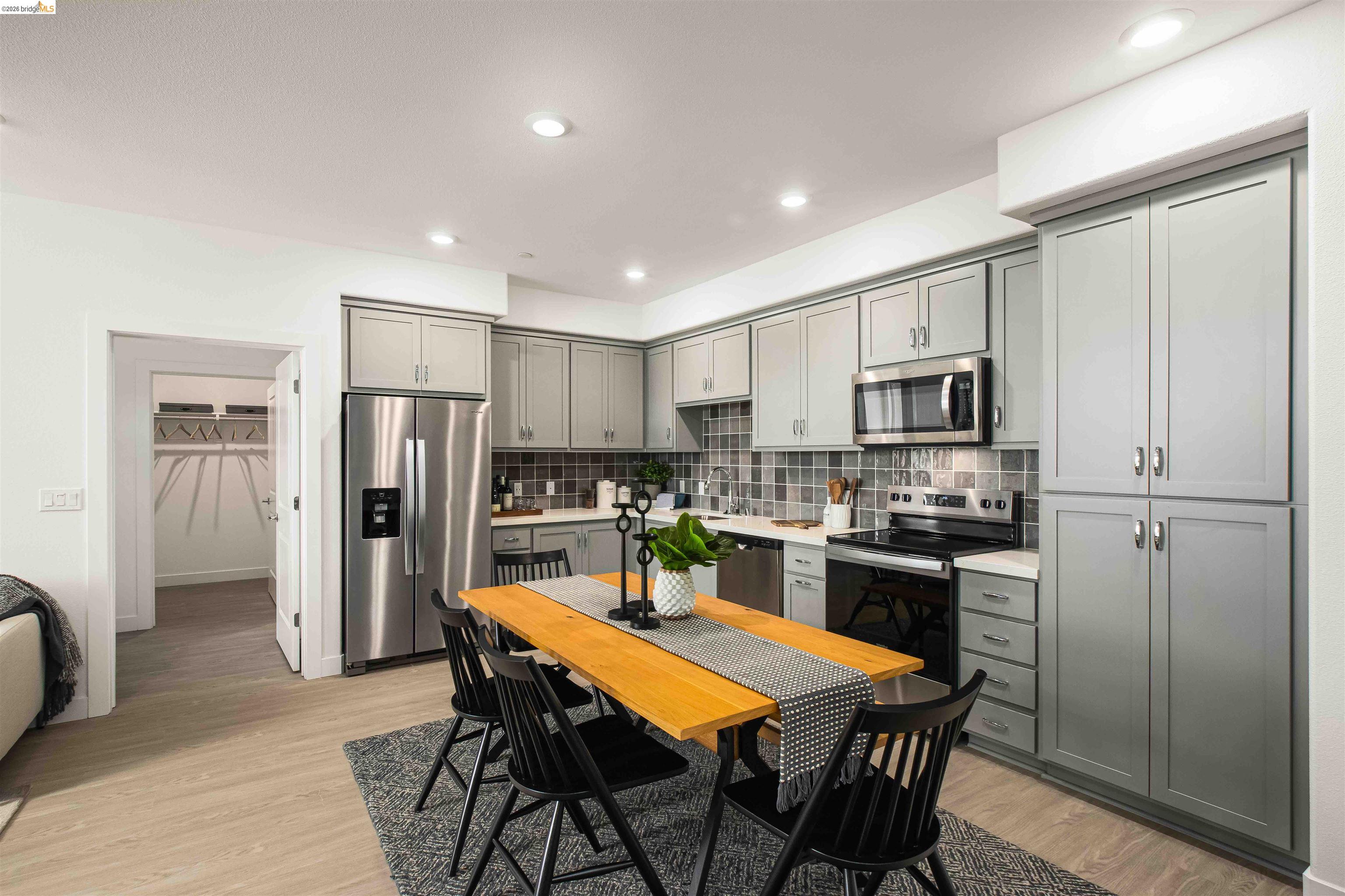 500 Somi Ct #412 — photo