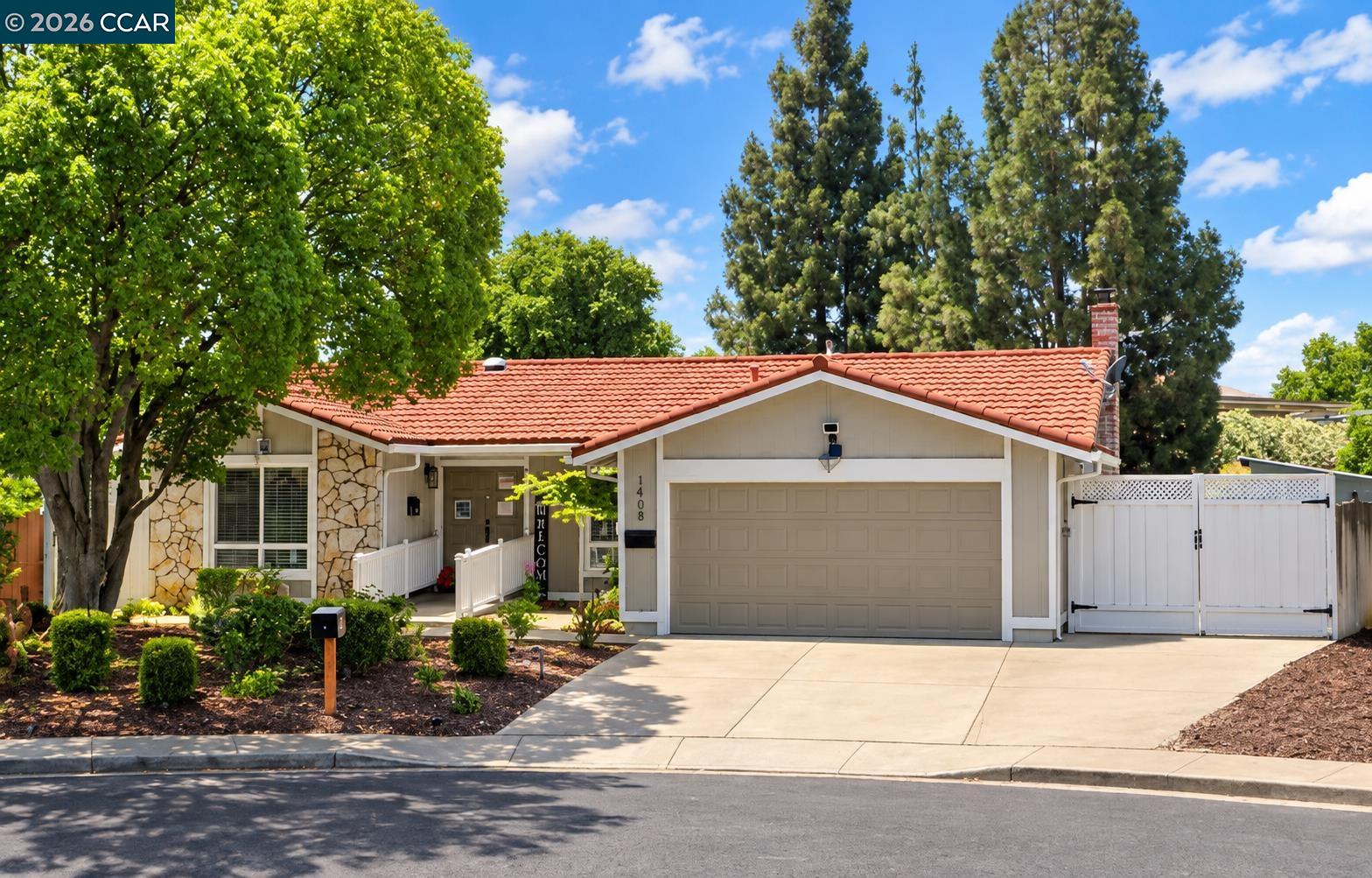 1408 Oakmont Pl — photo