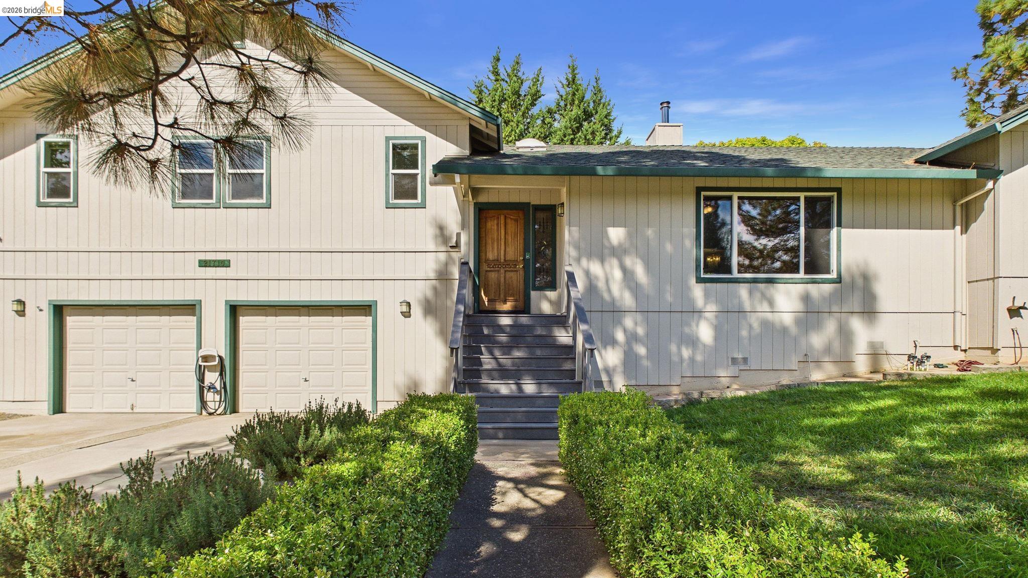 21710 Hyde Street — photo