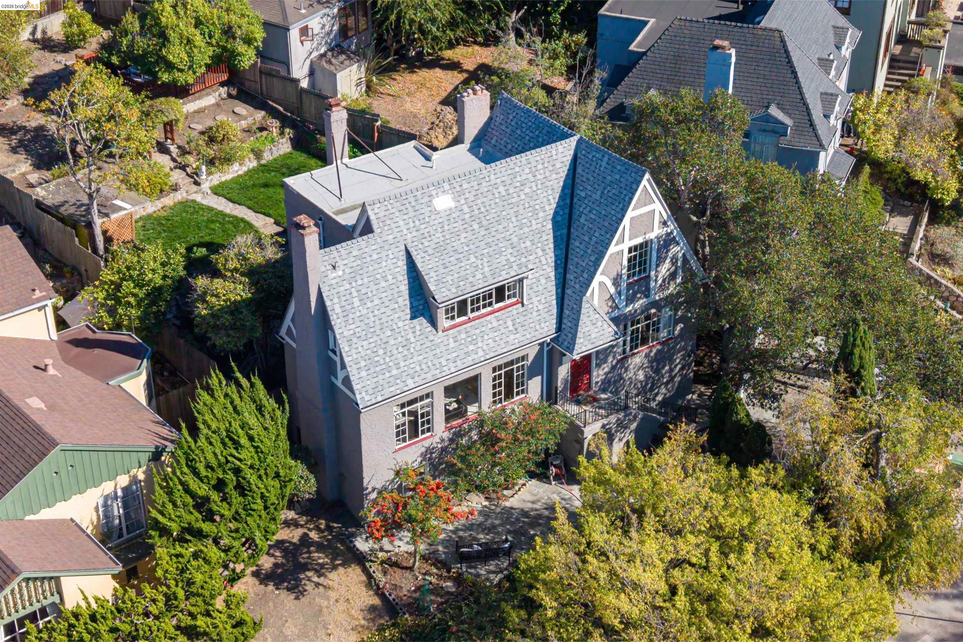 1101 Amador Ave — photo