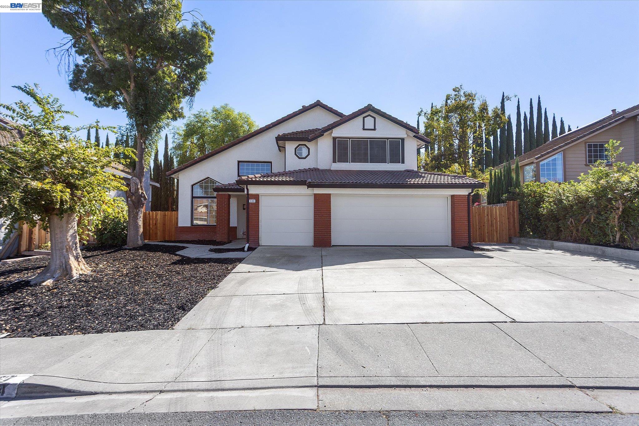 5144 Carriage Way — photo