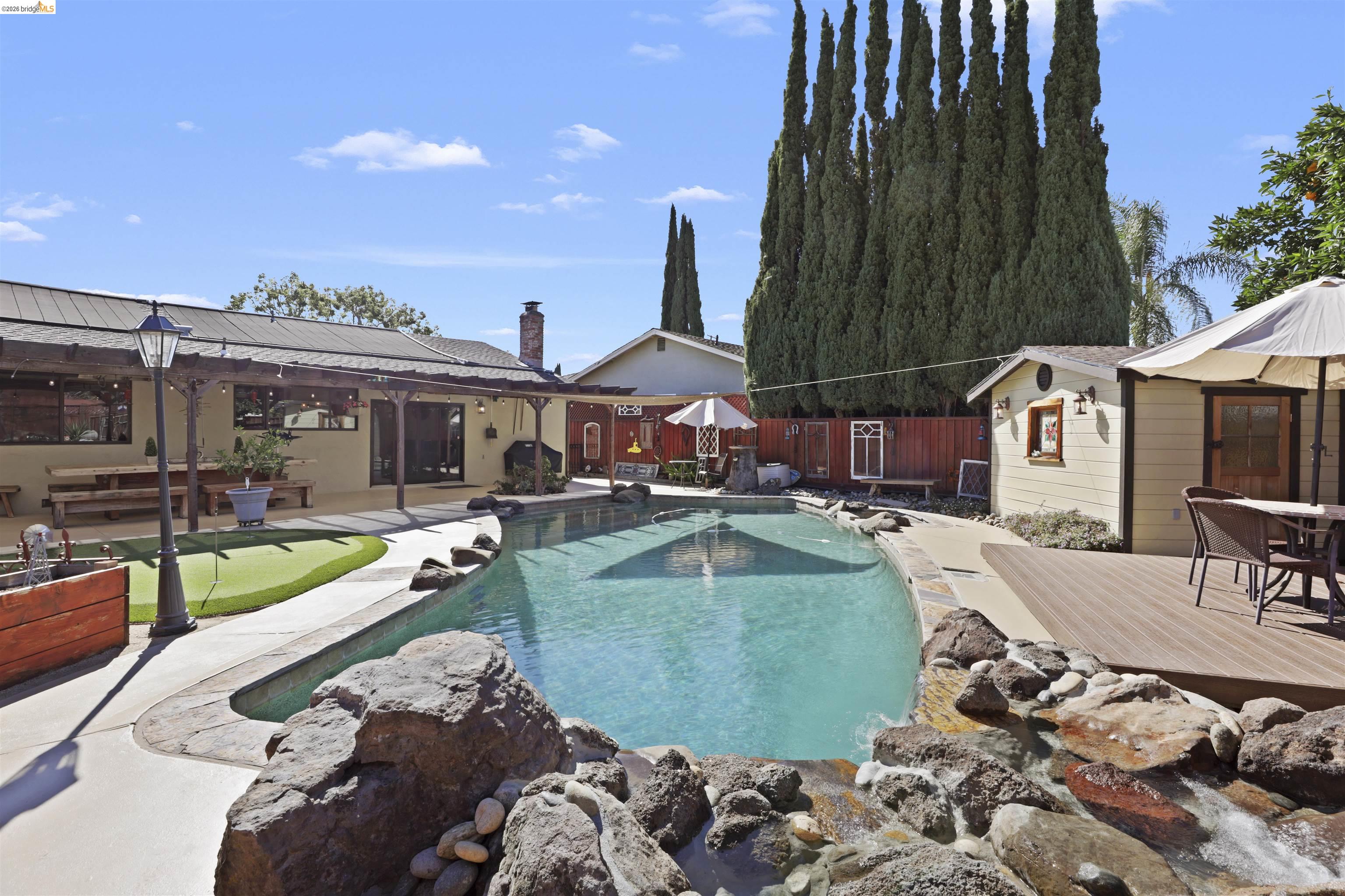 3909 Boatwright Dr — photo