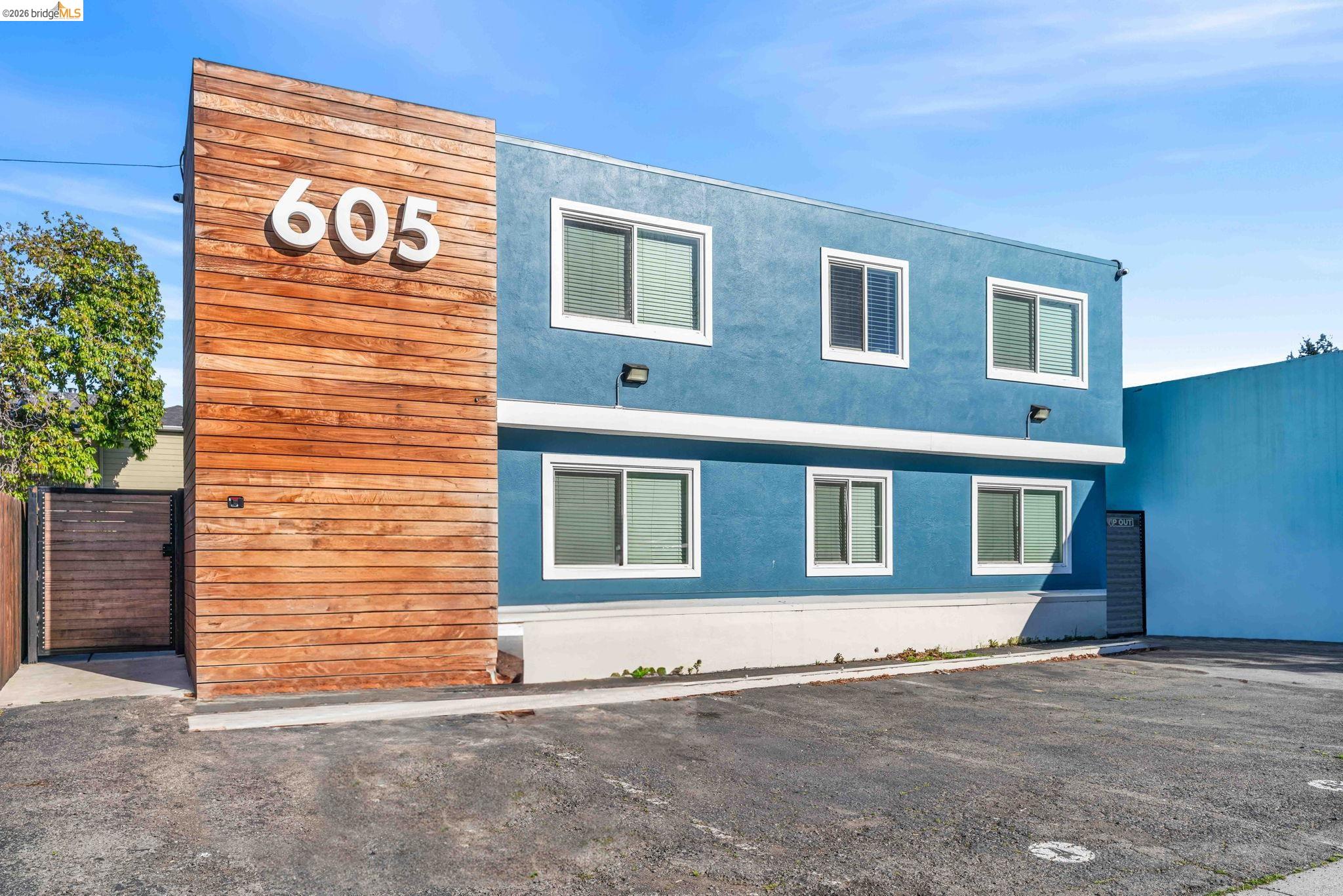 605 San Pablo — photo