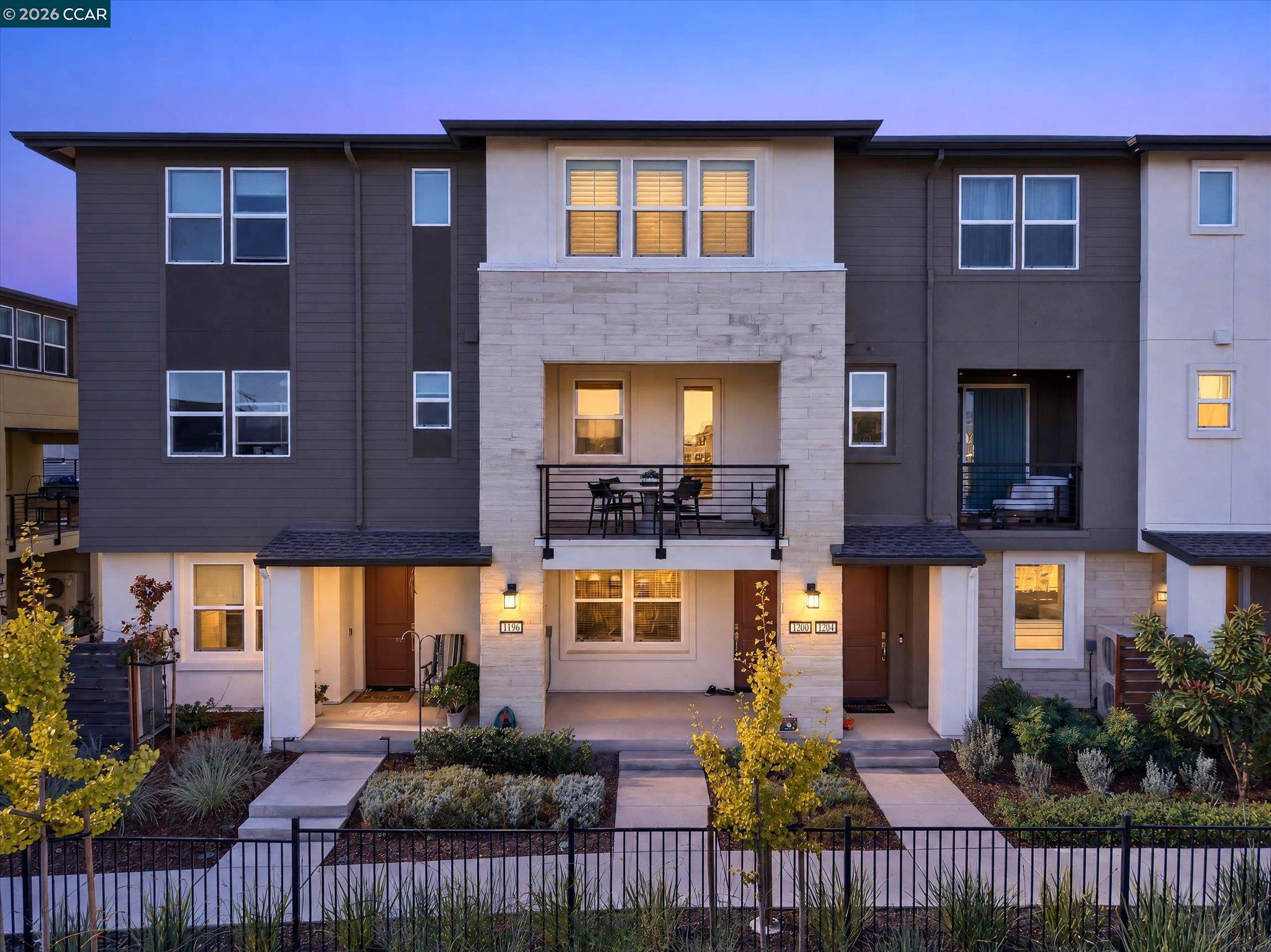 1200 Lorenzini Loop — photo