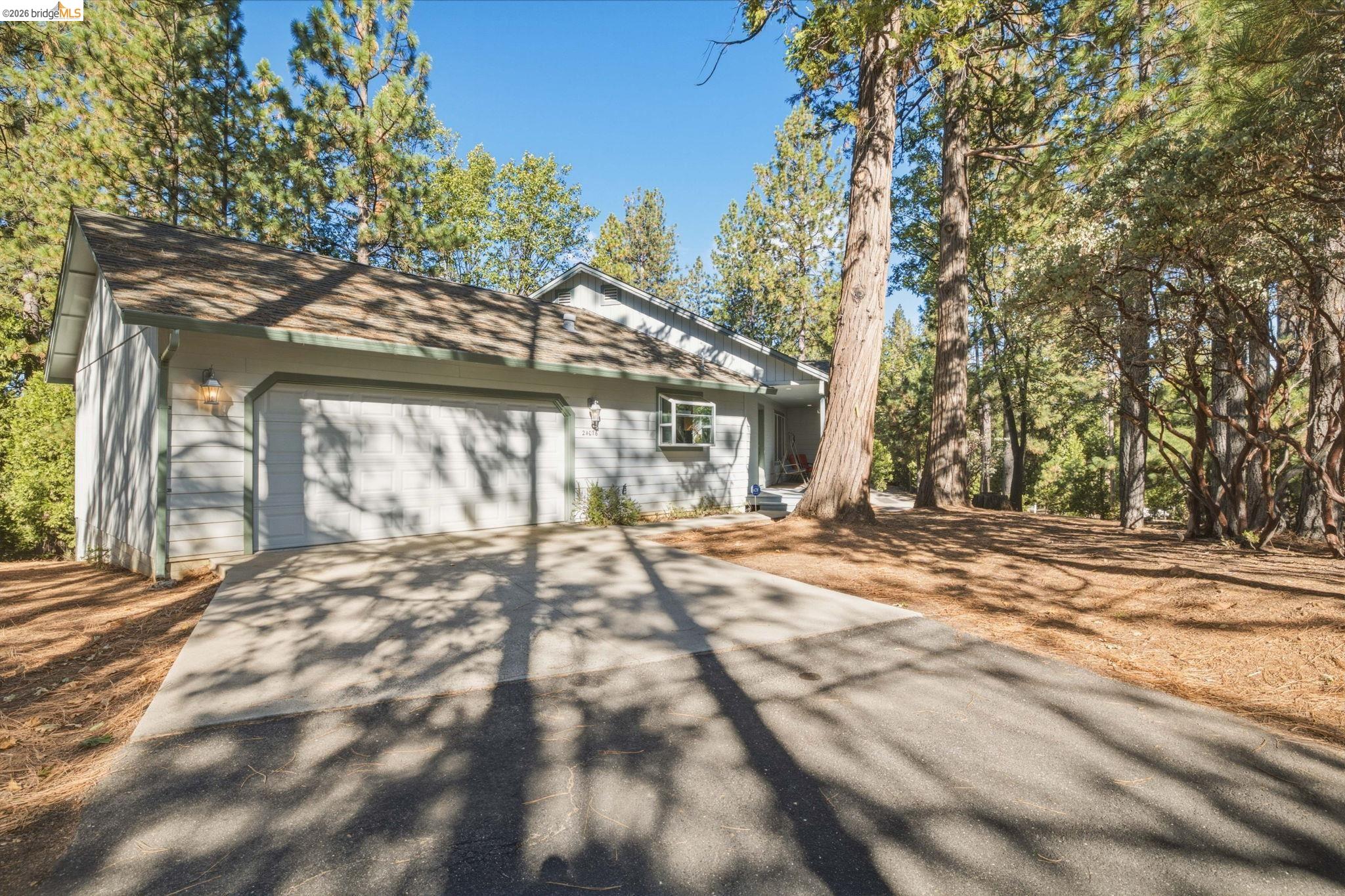 24076 S Bear Clover Ct. — photo