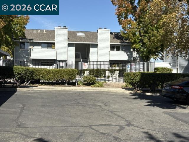 94 Elder Dr #C — photo