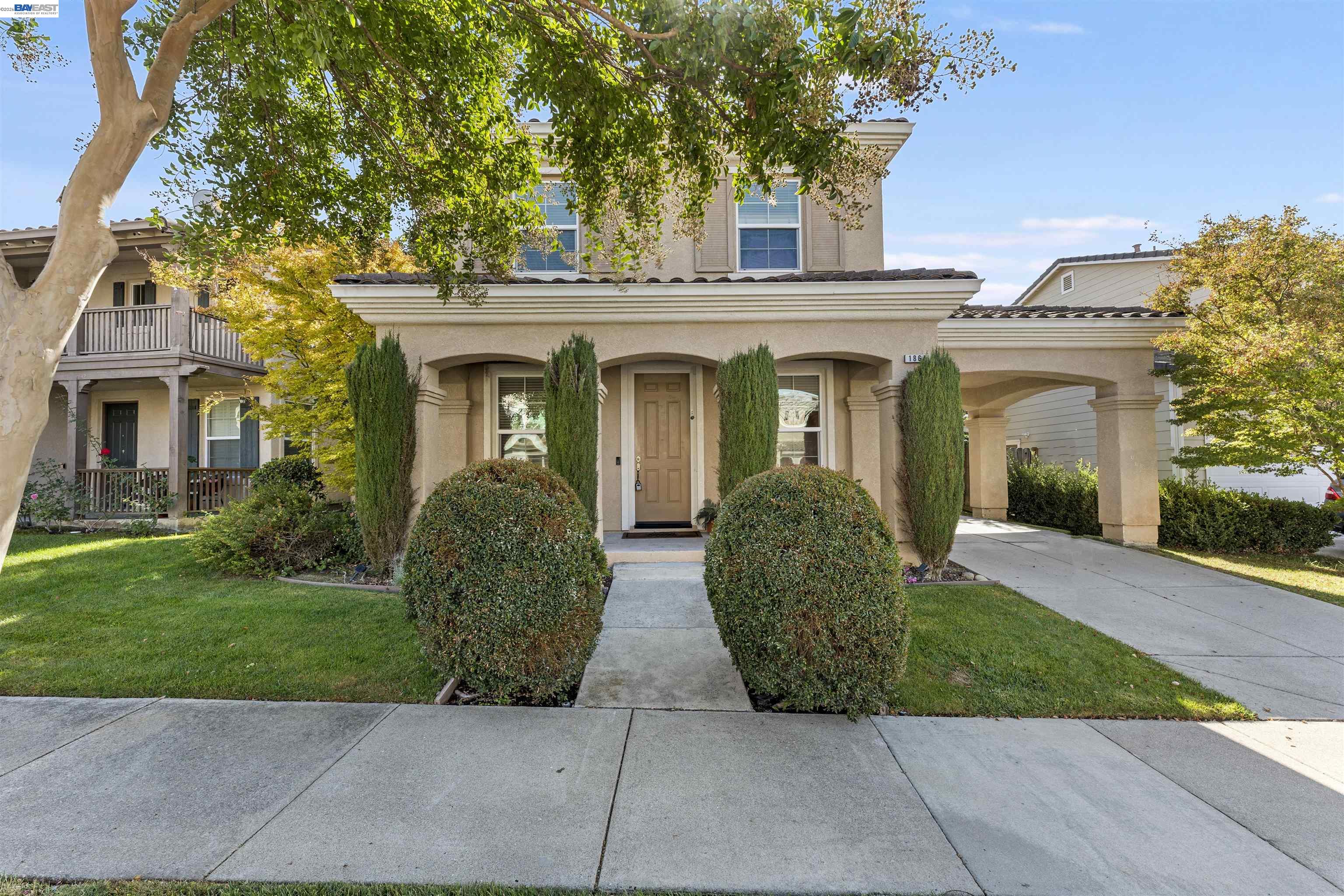 1864 Barossa Dr — photo