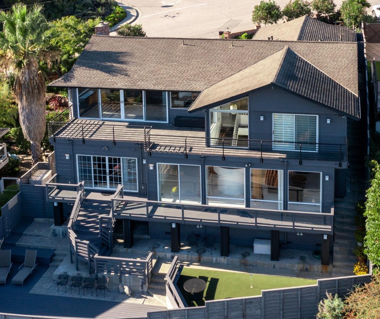 902 Laurent Street — photo