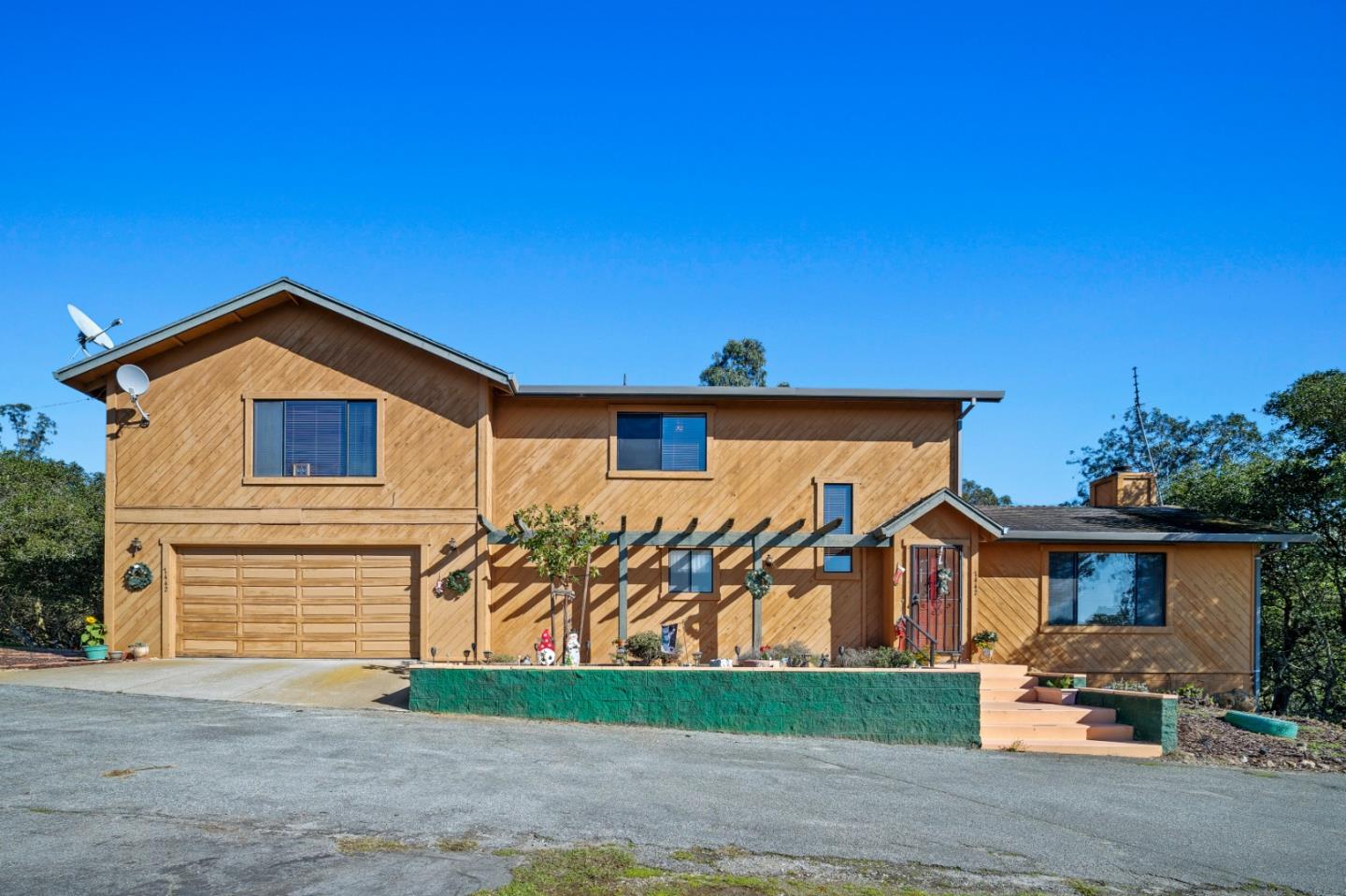 7442 Leafwood Drive — photo