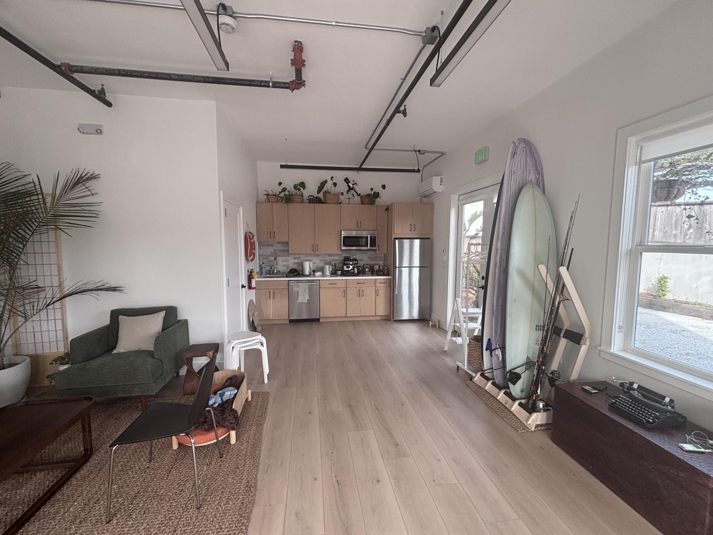 Home in Pacifica, CA 94044 — photo 2