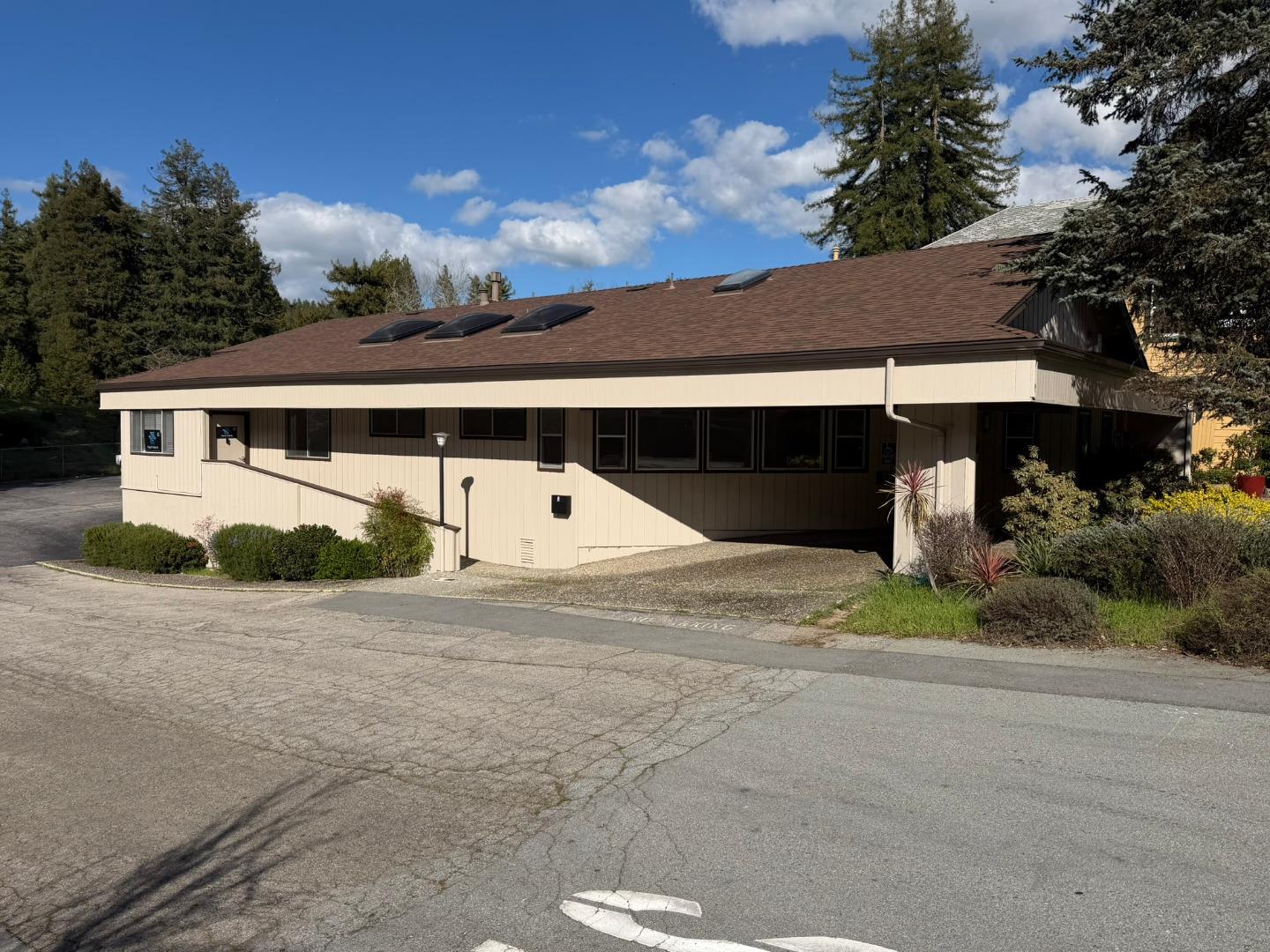 13350 Big Basin Way — photo