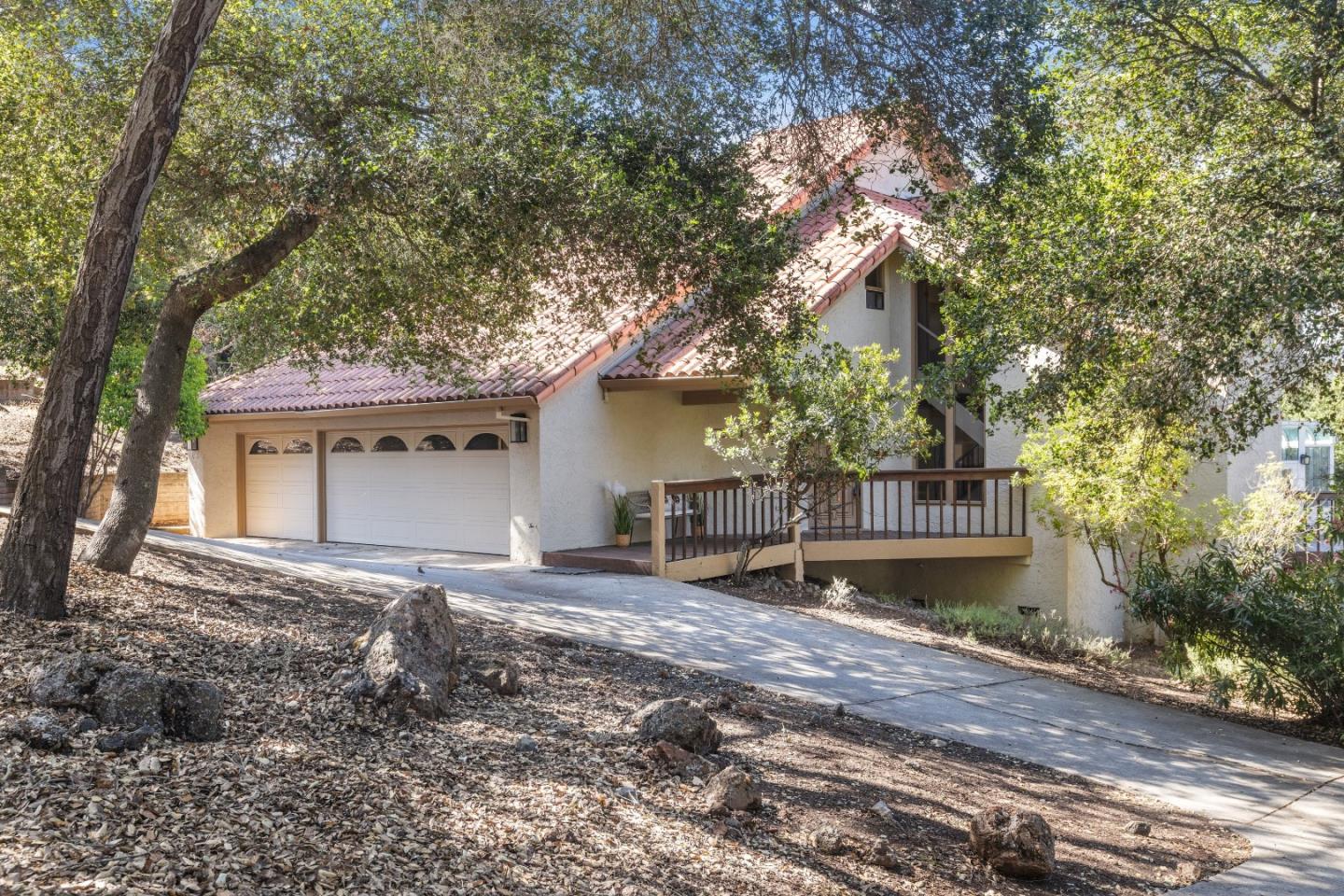 17710 Holiday Drive — photo