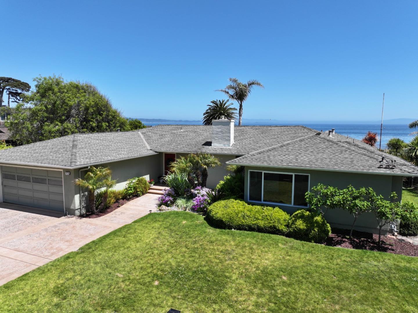 4120 Opal Cliff Drive — photo