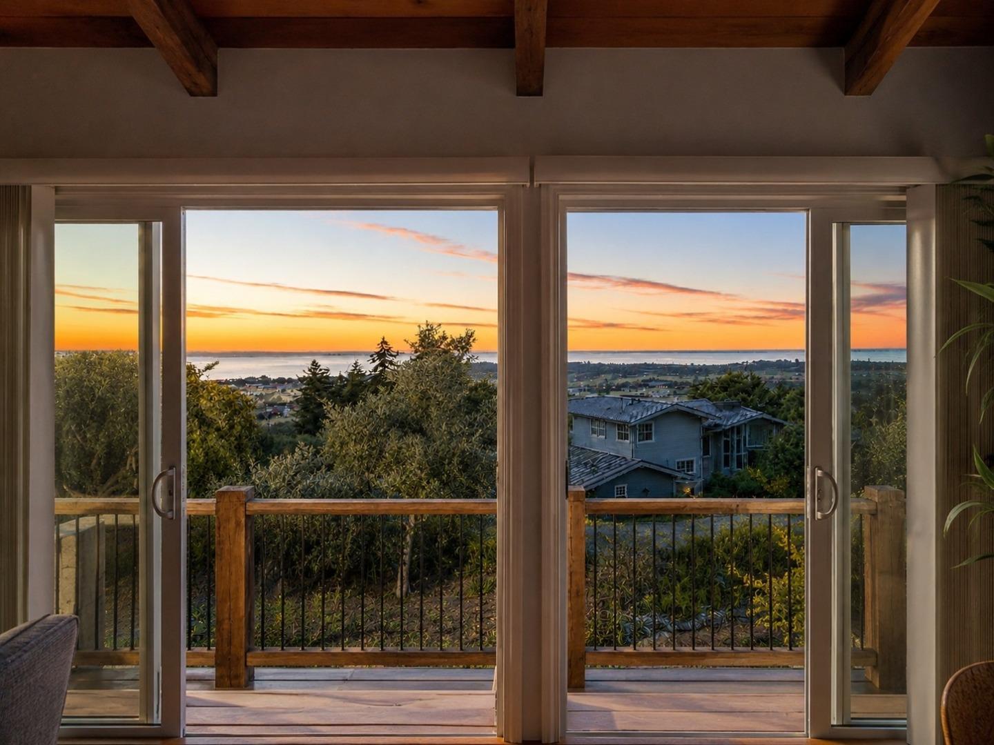 30 Pacific View Terrace — photo