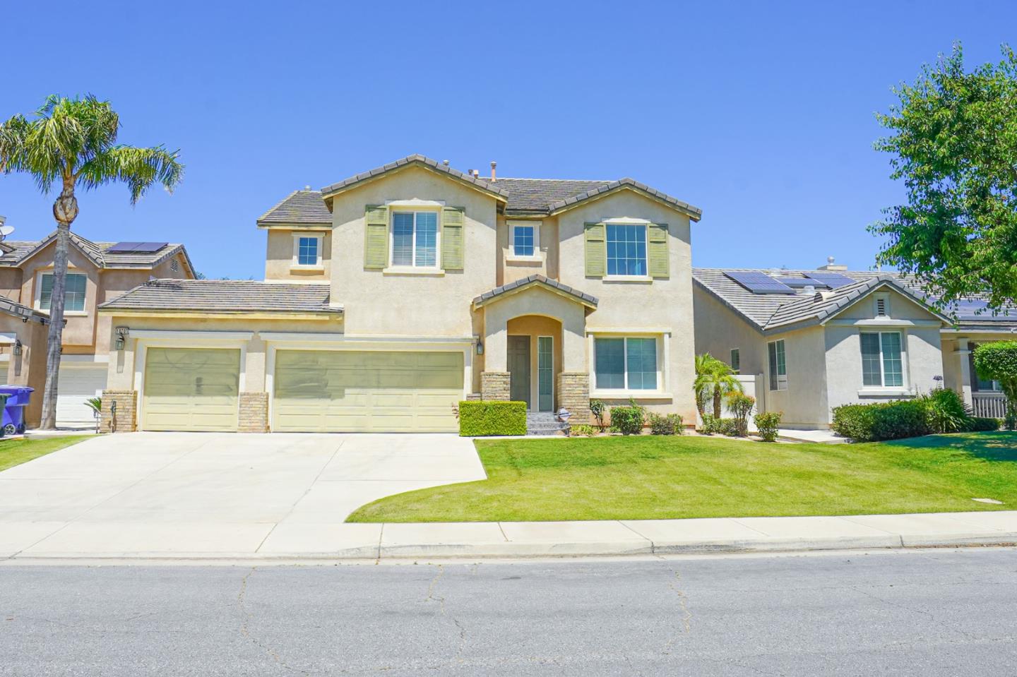 10708 Desert View Place — photo