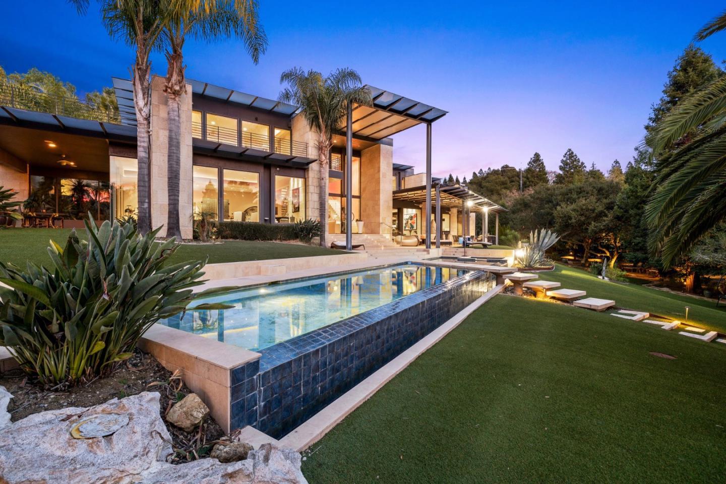 Home in Los Altos Hills, CA 94022 — photo 2