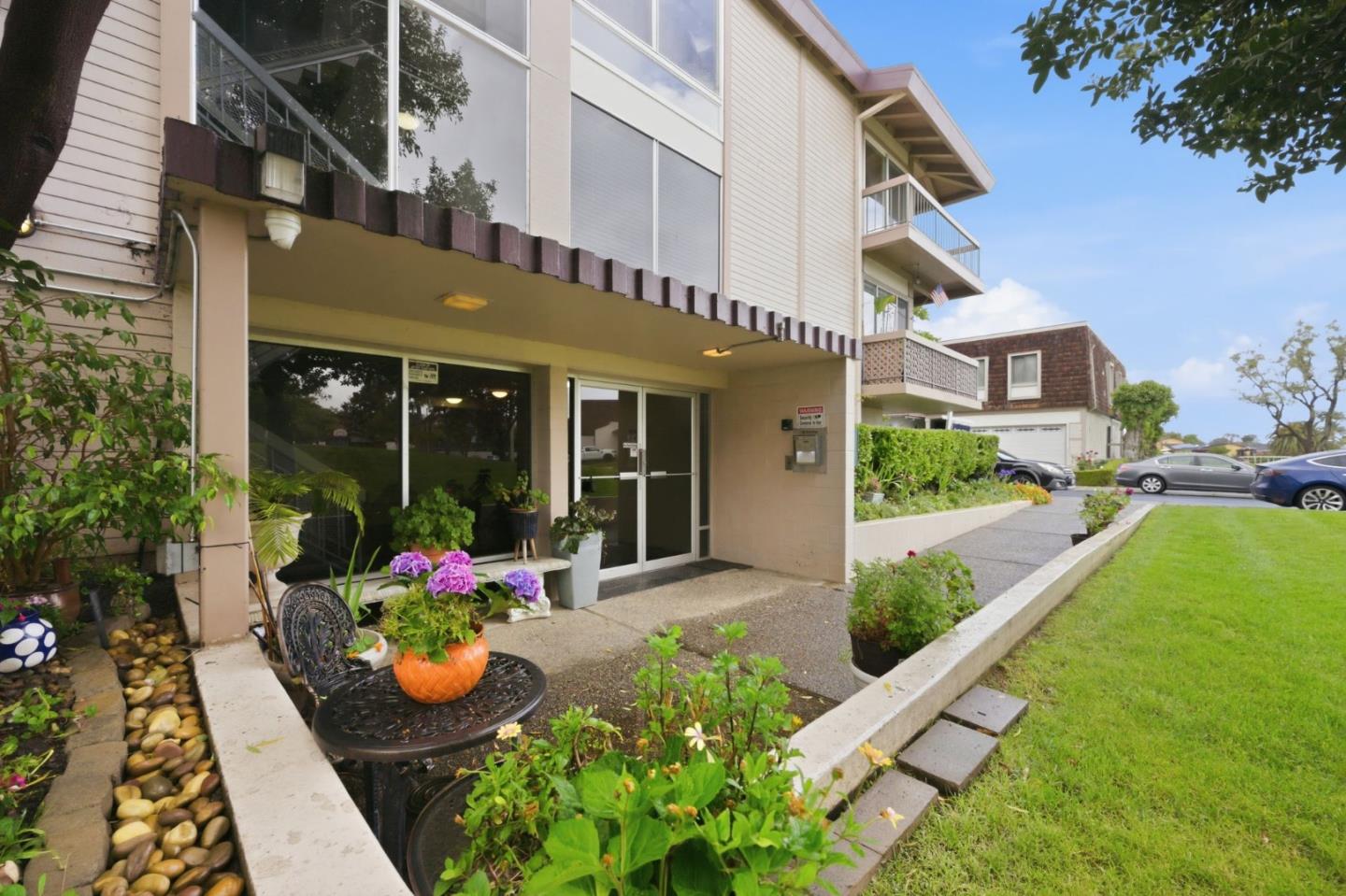 707 Fathom Drive — photo
