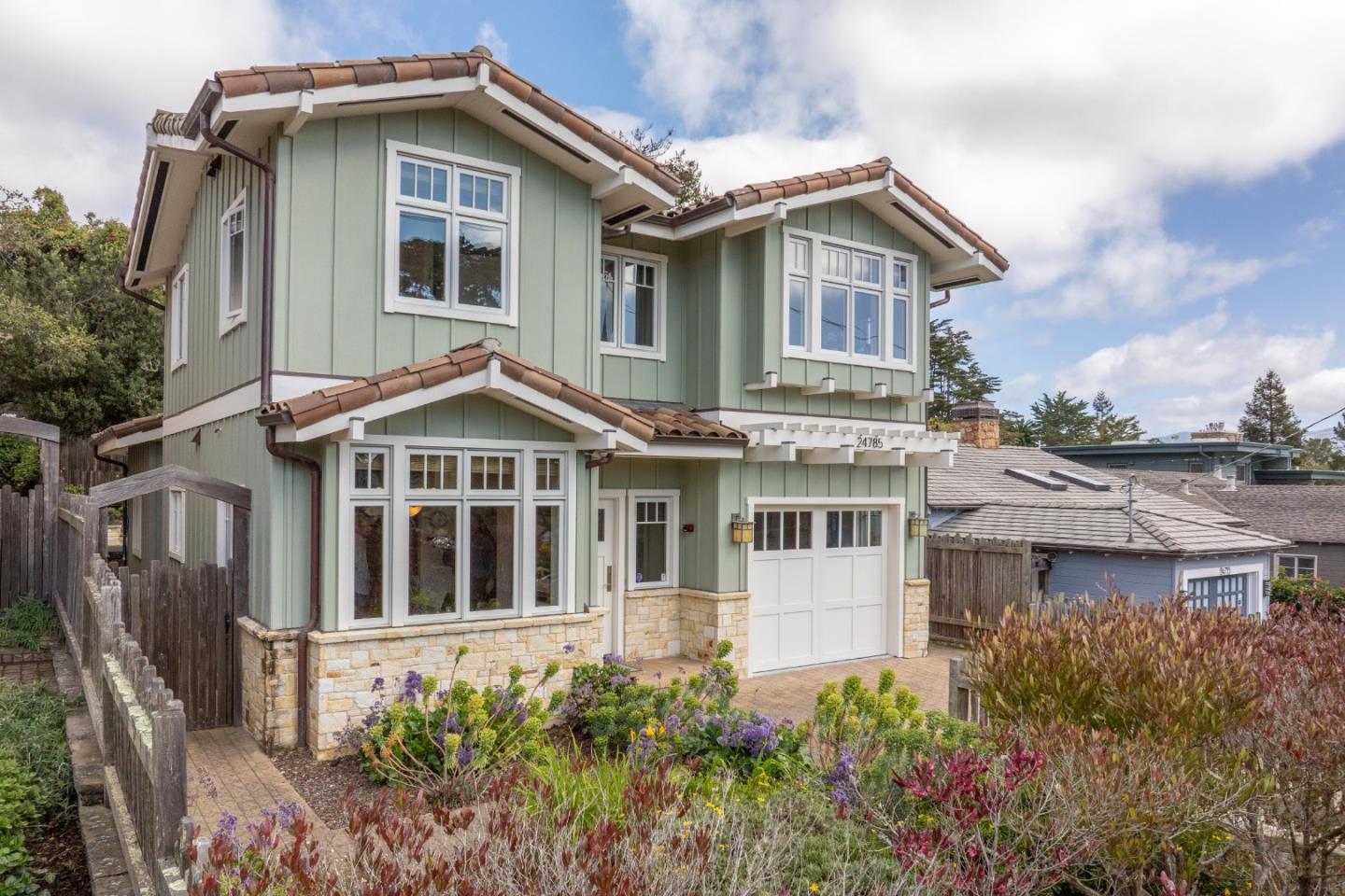 24785 Santa Rita Street — photo
