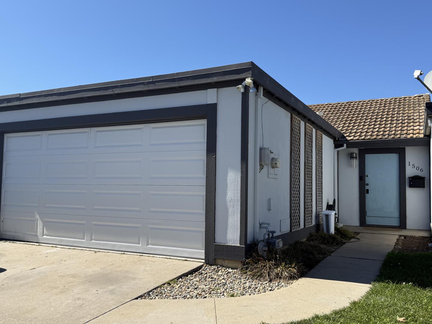 1506 Barcelona Circle — photo