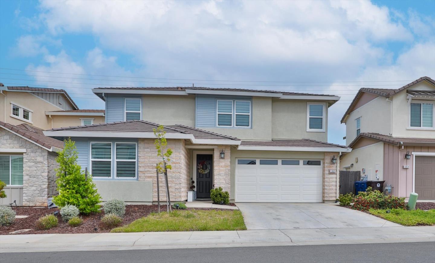 12825 Tower Beach Way — photo