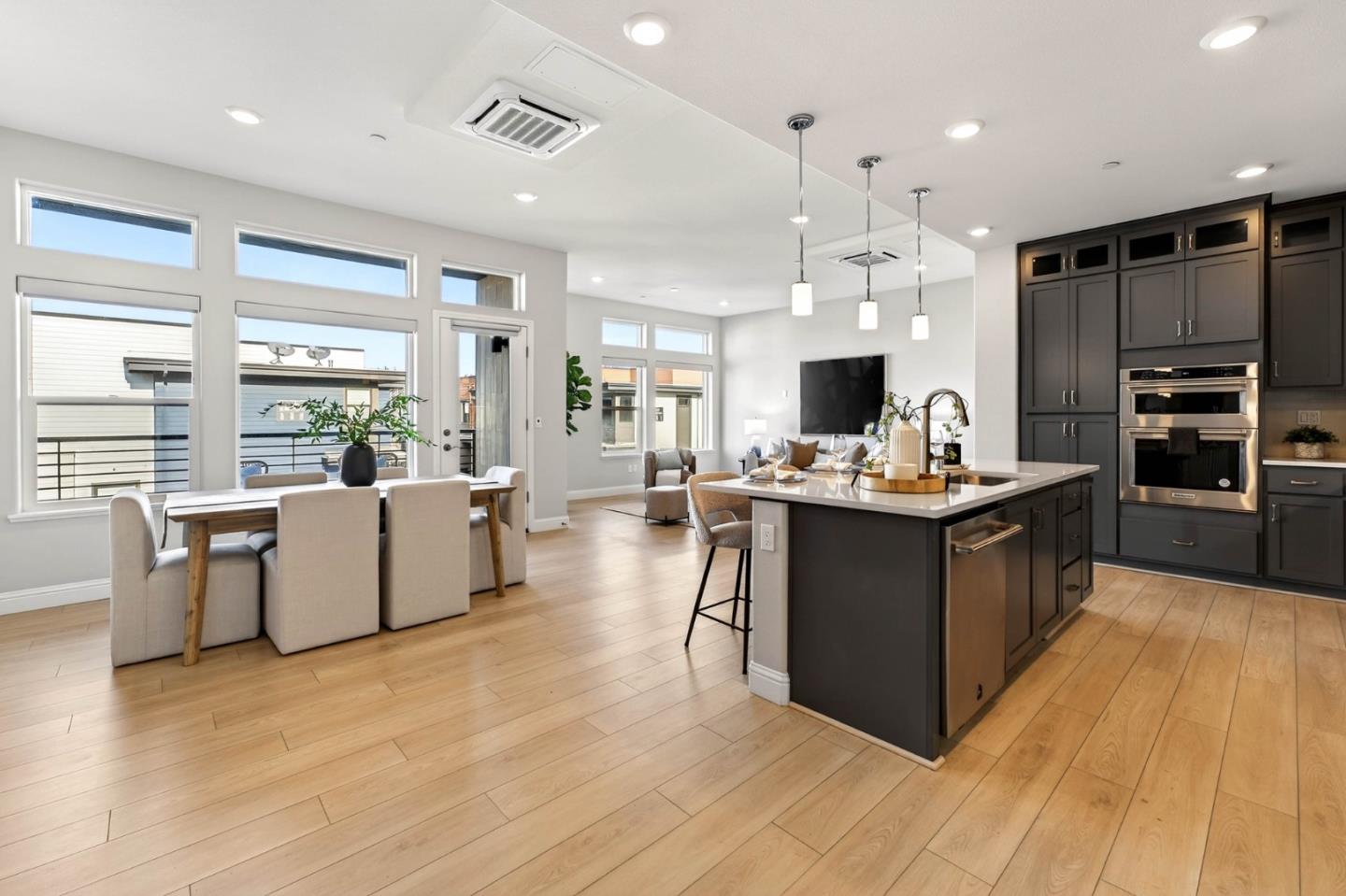 220 Waters Park Circle — photo