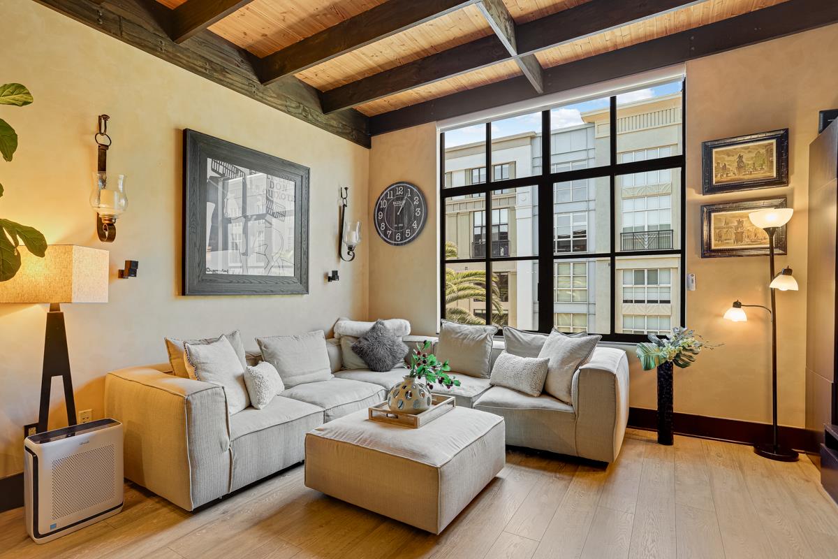 Home in San Jose, CA 95128 — photo 2